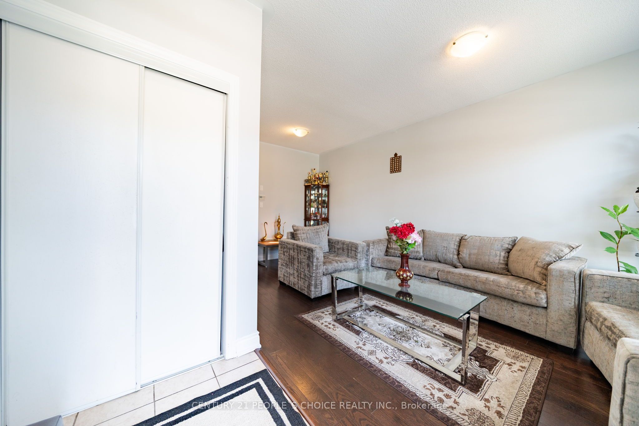 86 Daden oaks Drive, Brampton, ON L6P 3R9 photo 5
