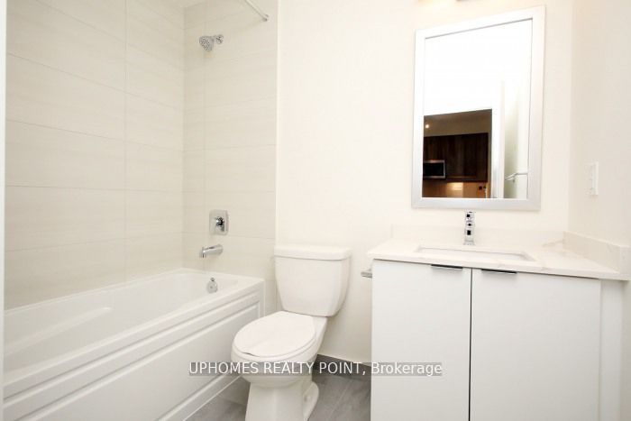 15 Watergarden Drive 415, Mississauga, ON L5R 0H4 photo 4
