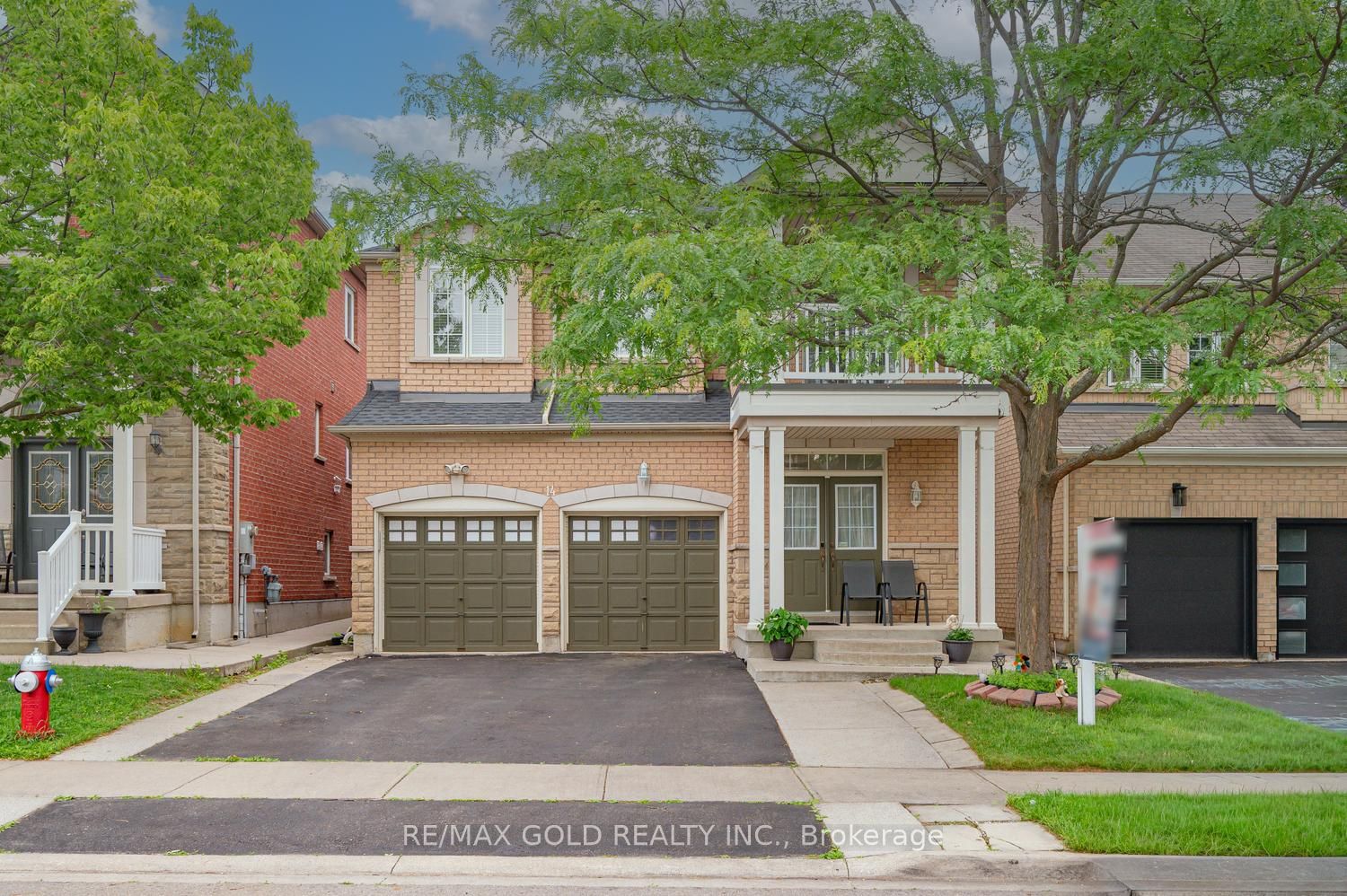 14 Maddybeth Crescent, Brampton, ON L6Y 5R7 photo 3