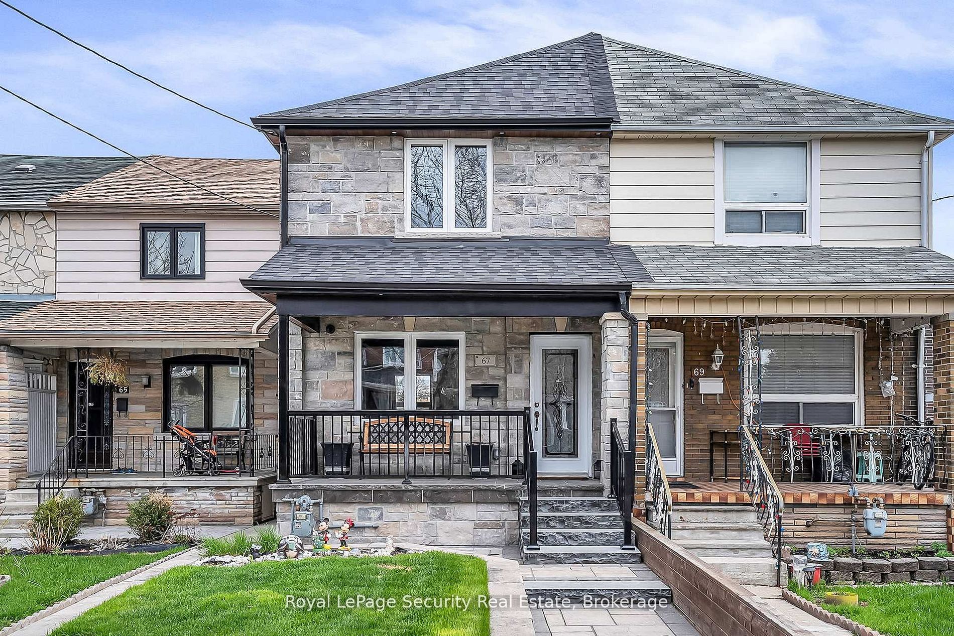 67 Northland Avenue, Toronto, ON M6N 2C9