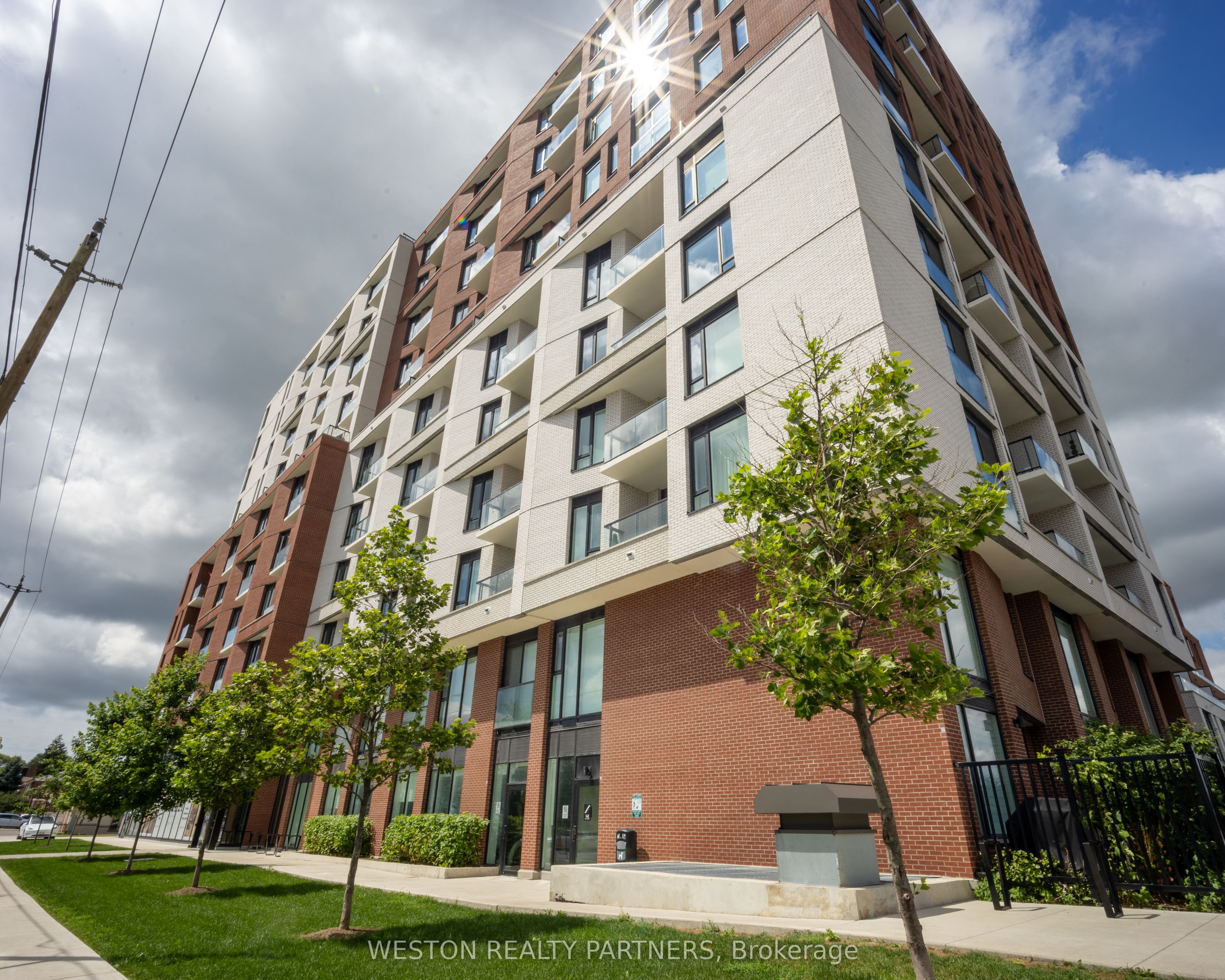 3100 Keele Street 605, Toronto, ON M3M 2H4