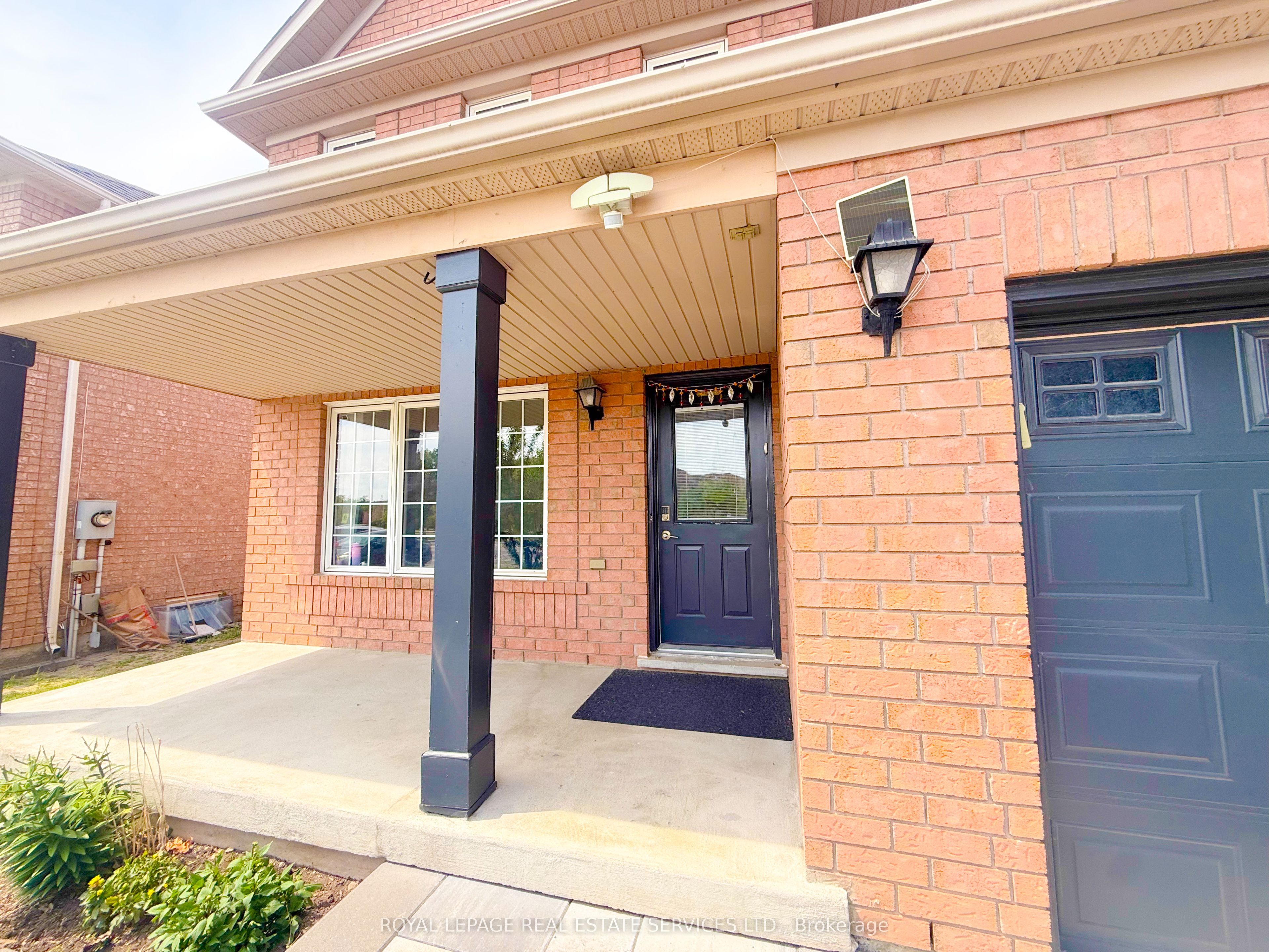 2905 Westoak Trails Boulevard, Oakville, ON L6M 4V2 photo 2