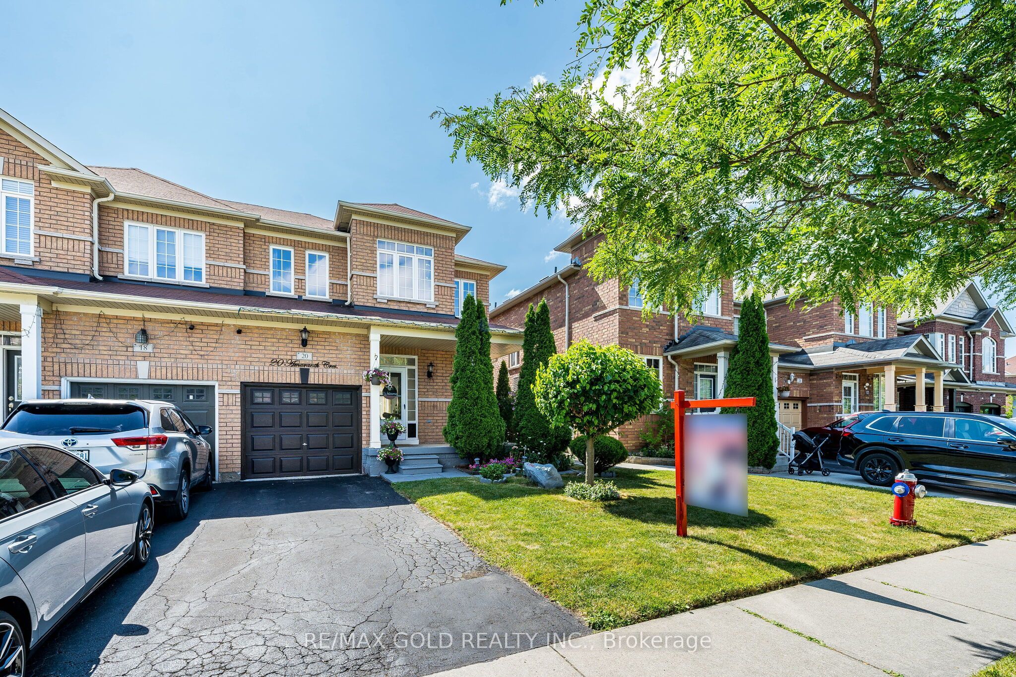 20 Amaranth Crescent, Brampton, ON L7A 0L7 photo 3