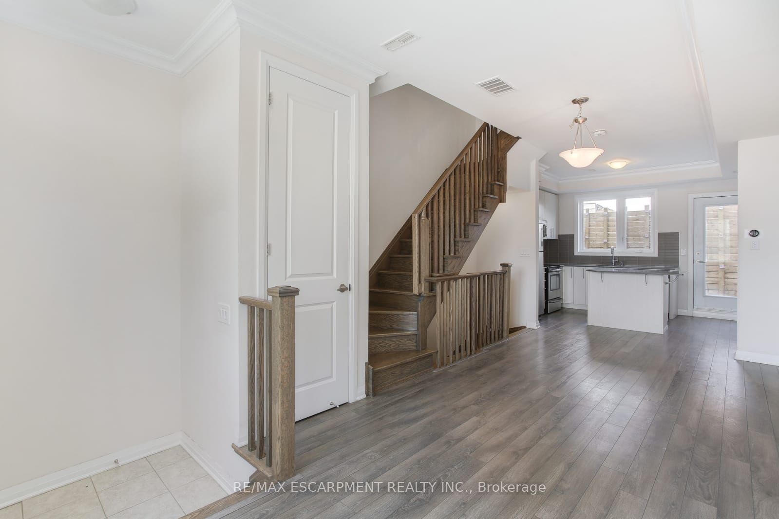 130 Frederick Tisdale Drive 2, Toronto, ON M3K 0A5 photo 3