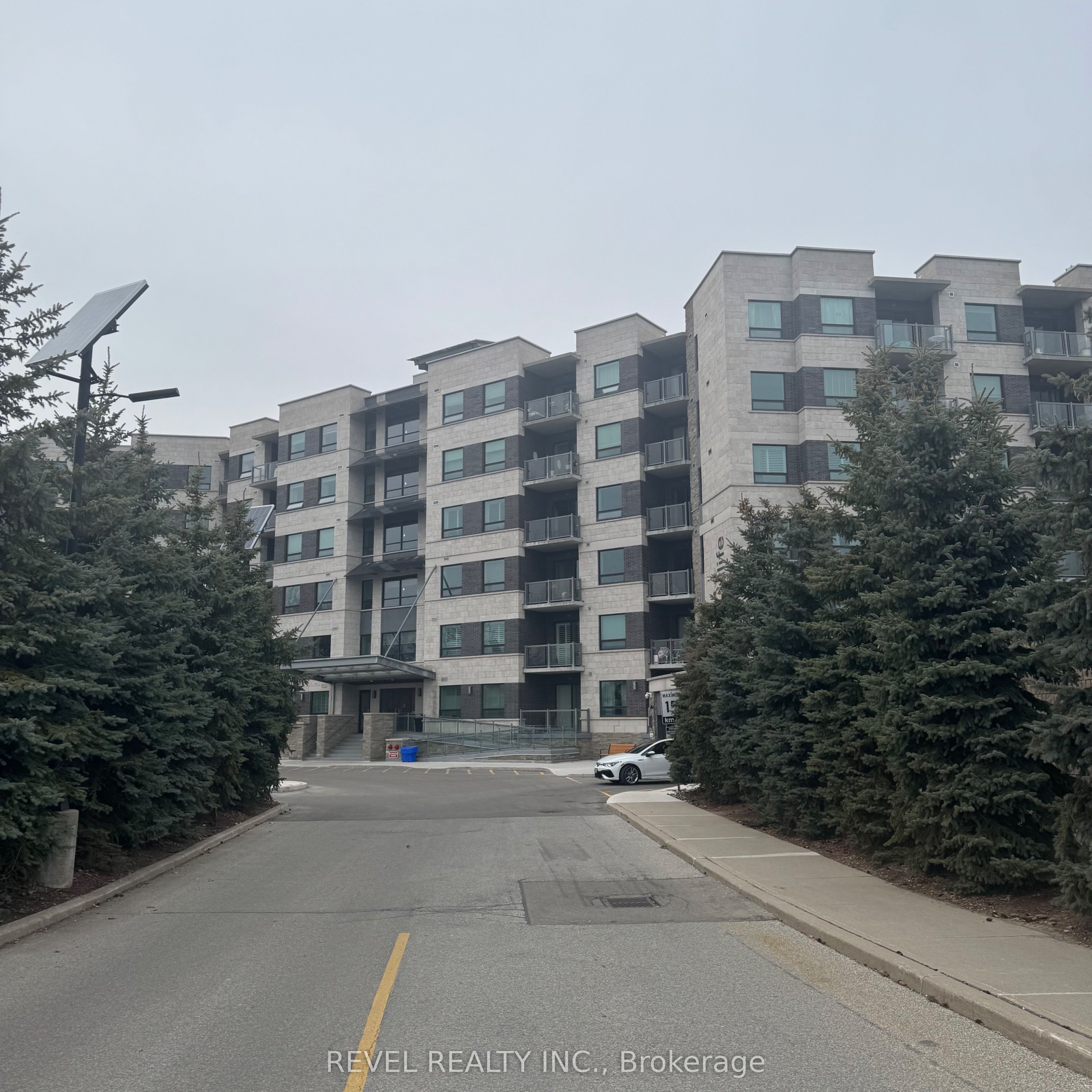 383 Main Street E 422, Milton, ON L9T 8K8