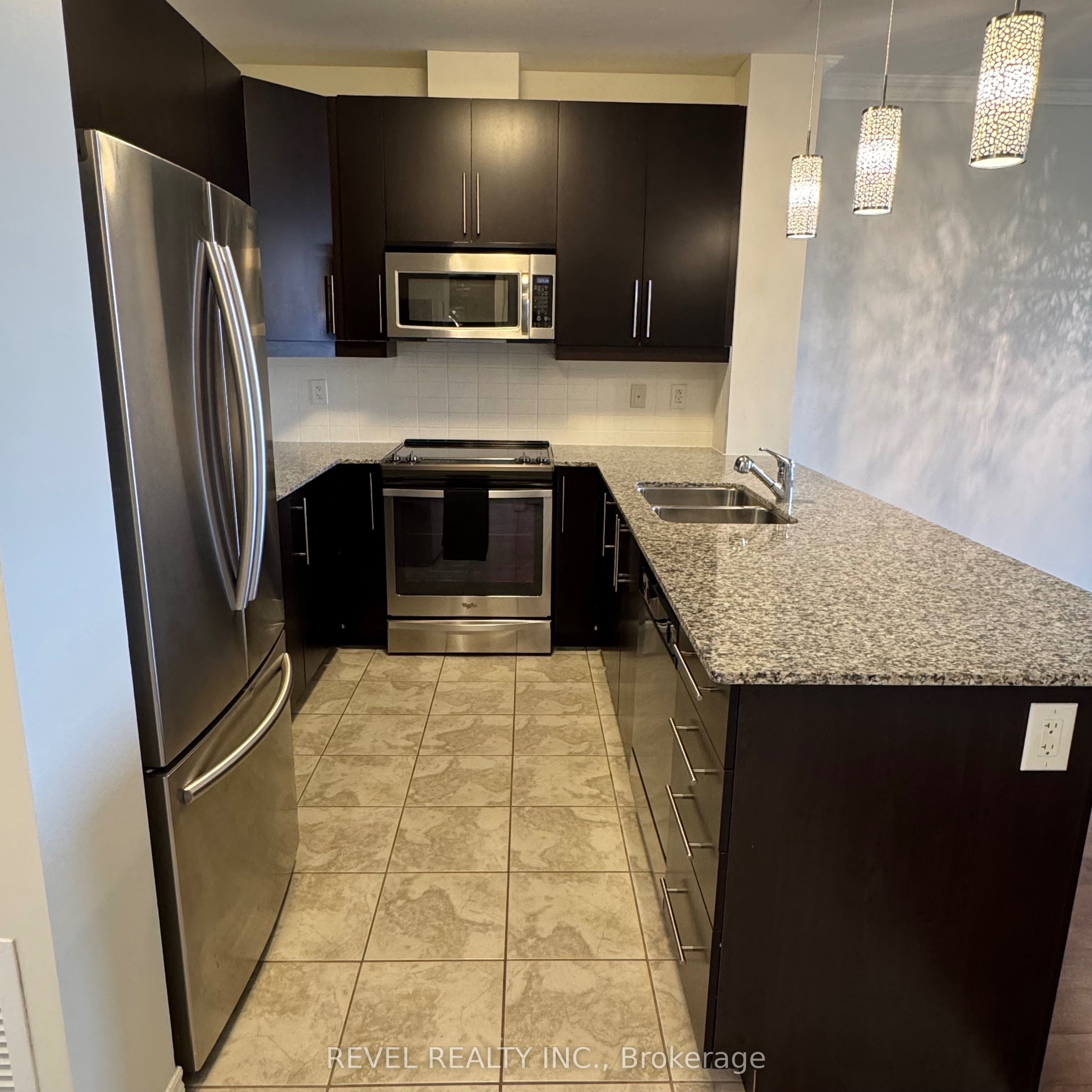 383 Main Street E 422, Milton, ON L9T 8K8 photo 4