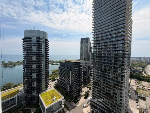 16 Brookers Lane 2410, Toronto, ON M8V 0A5