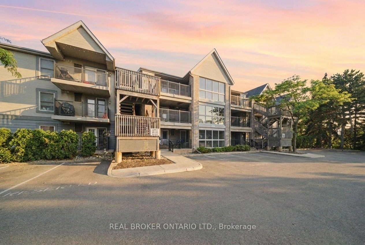 2040 Cleaver Avenue 202, Burlington, ON L7M 4C4
