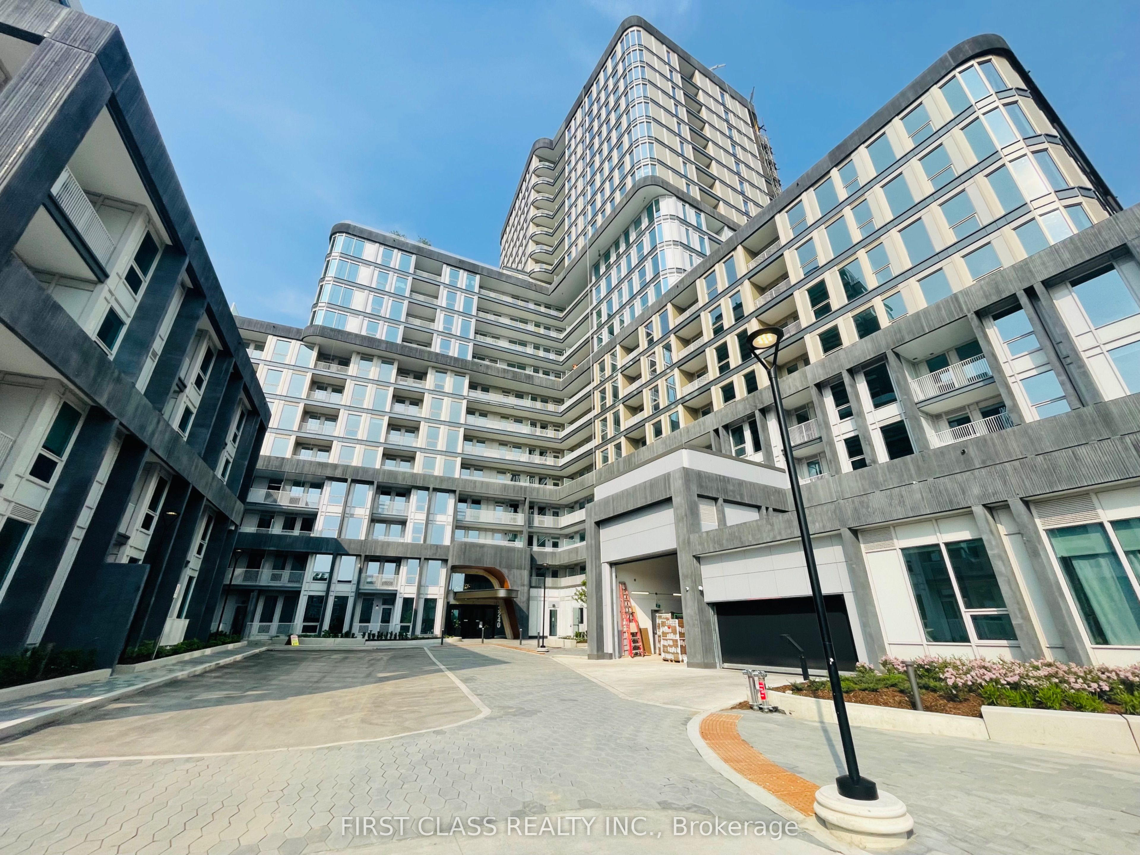 3240 William Coltson Avenue 306, Oakville, ON L6X 0X1