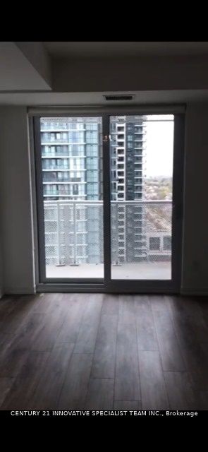 4065 Confederation Parkway 1711, Mississauga, ON L5B 0L4 photo 4
