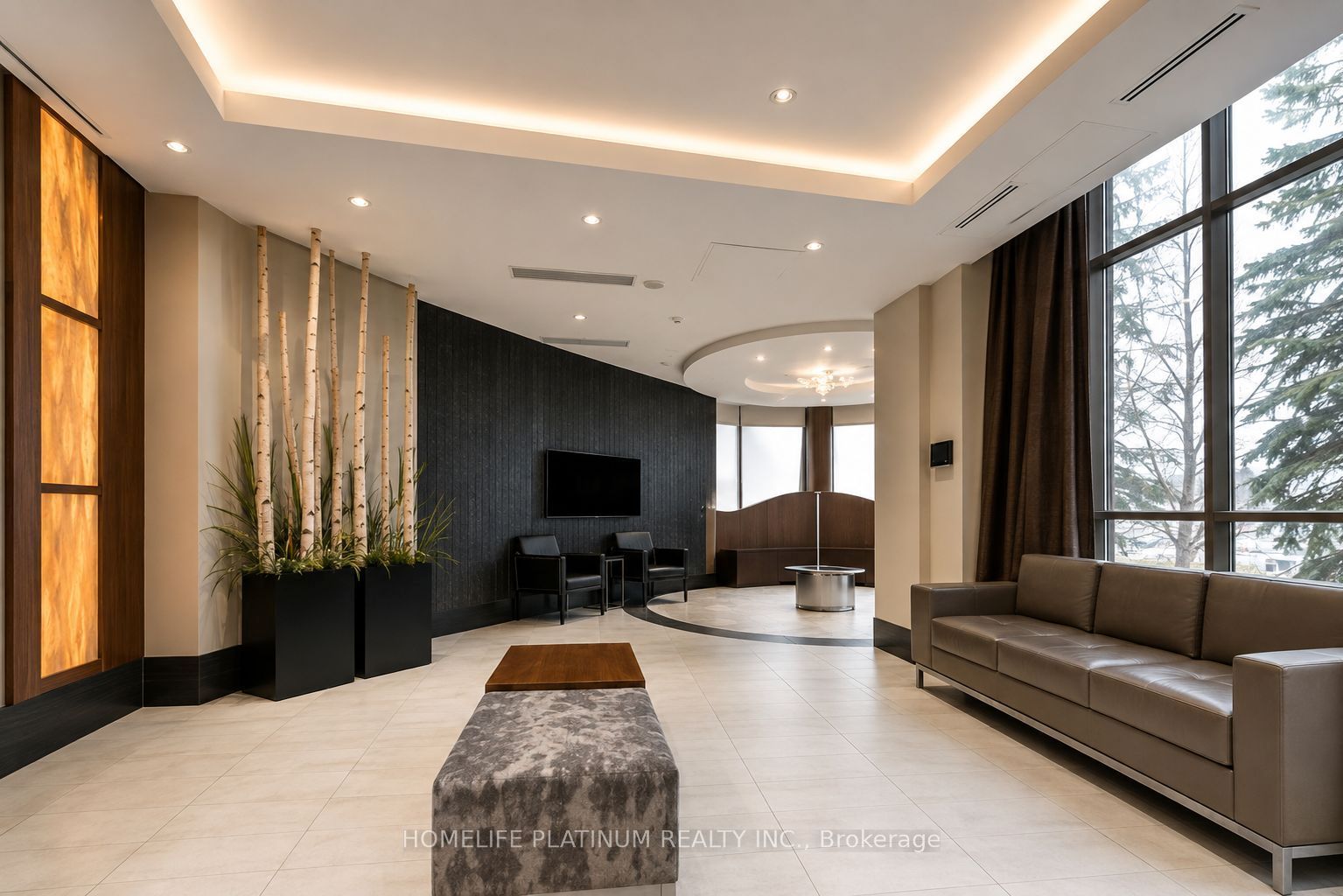 310 Burnhamthrope Road 2406, Mississauga, ON L5B 4P9 photo 2