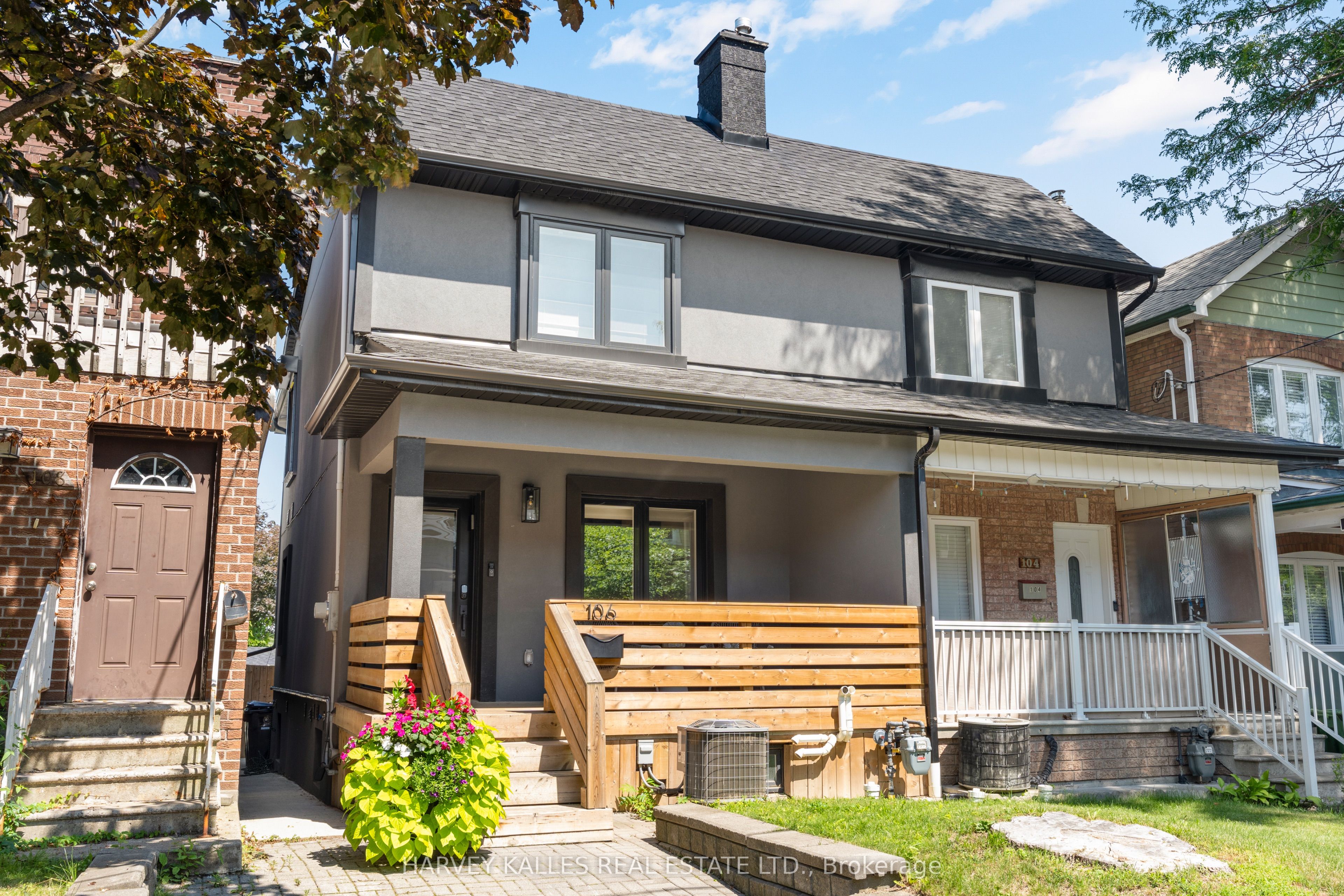 106 Hope Street, Toronto, ON M6E 1J9 photo 4