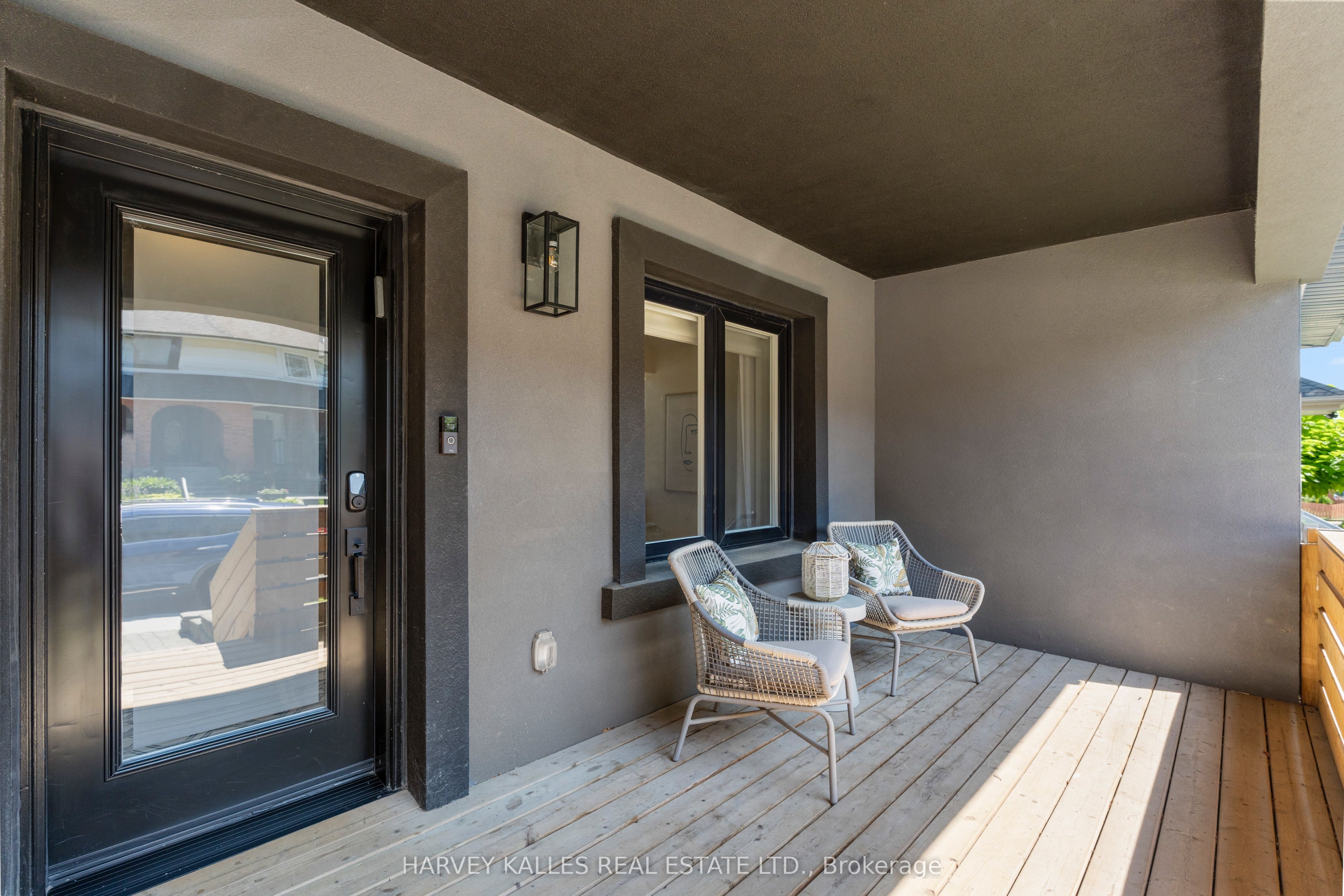 106 Hope Street, Toronto, ON M6E 1J9 photo 5