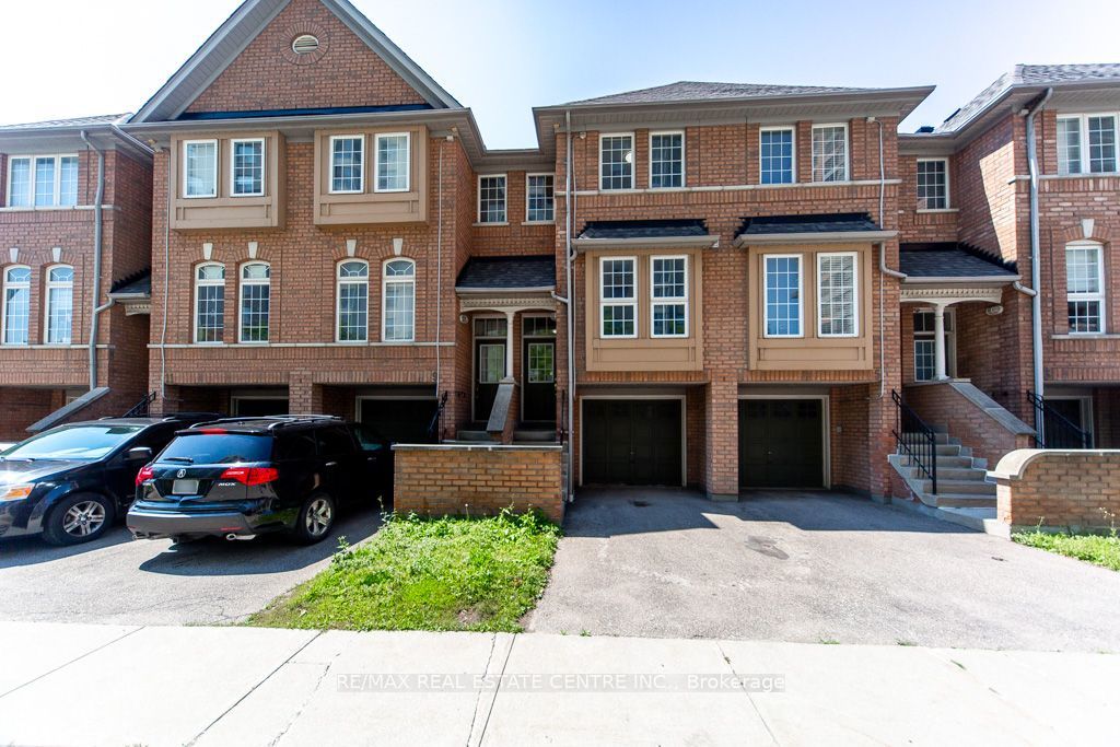 50 Strathaven Drive 7, Mississauga, ON L5R 4E7 photo 3