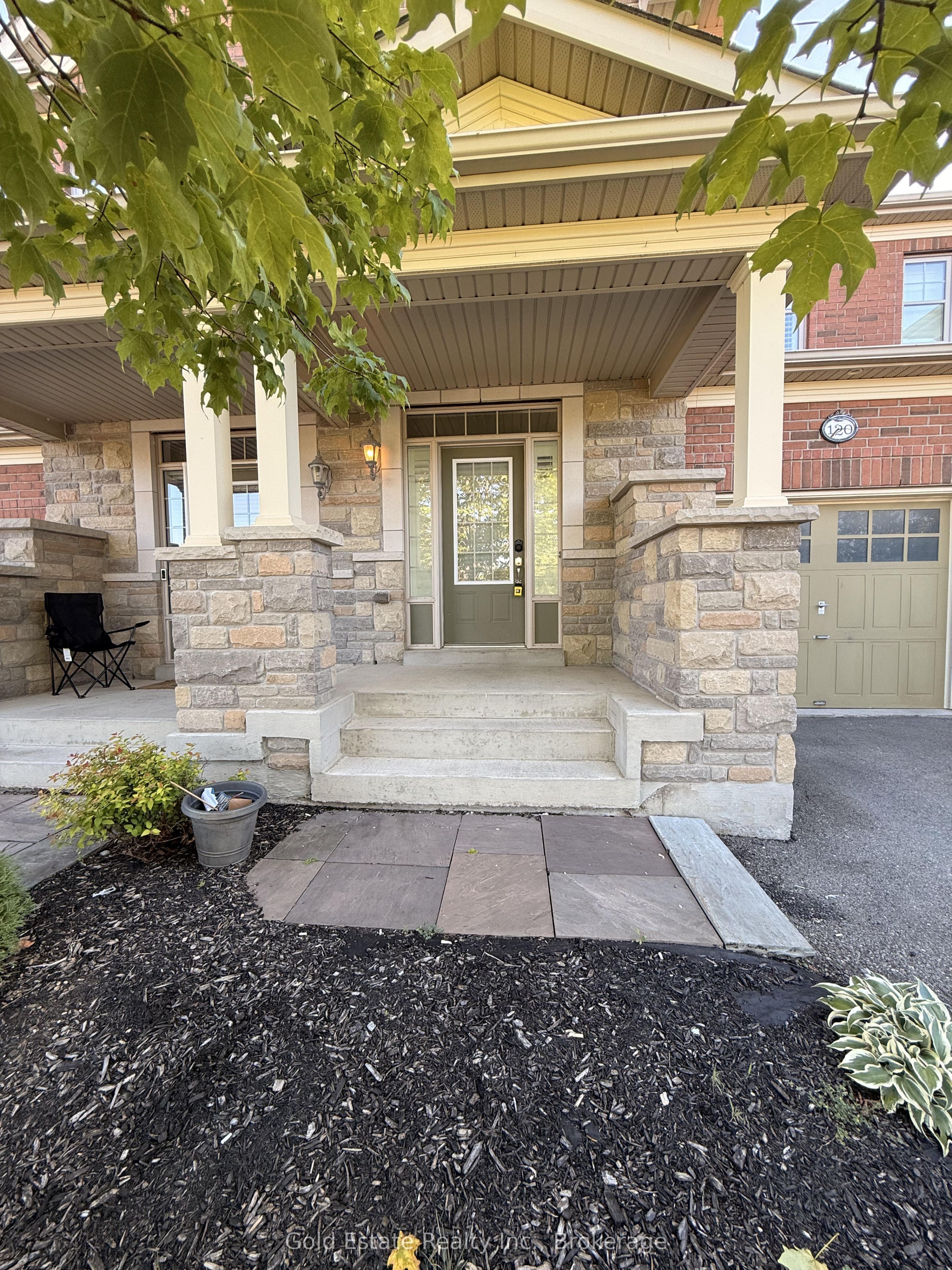 120 Hanson Crescent, Milton, ON L9T 8L5 photo 2