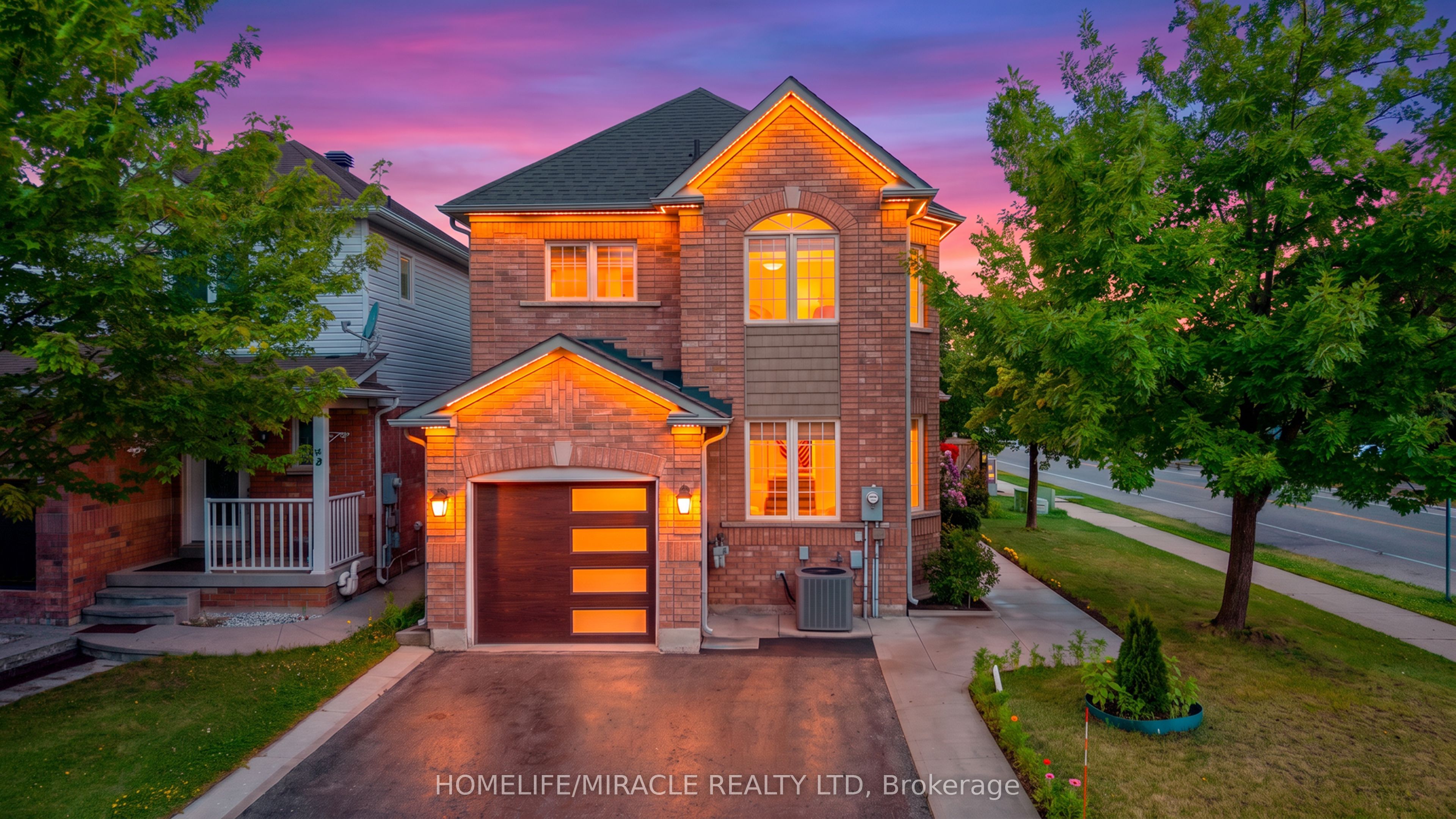 324 Edenbrook Hill Drive, Brampton, ON L7A 2L3