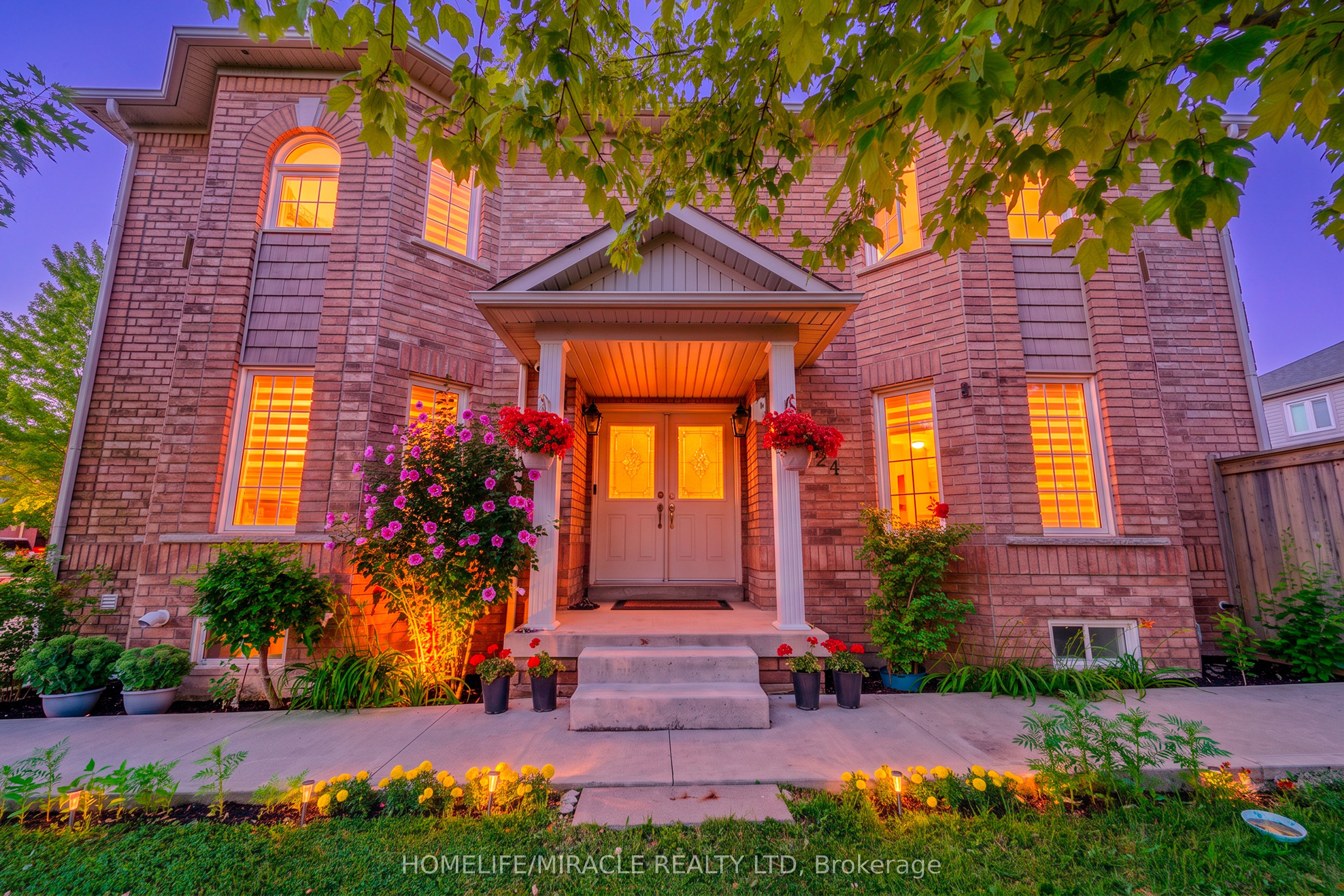 324 Edenbrook Hill Drive, Brampton, ON L7A 2L3 photo 4