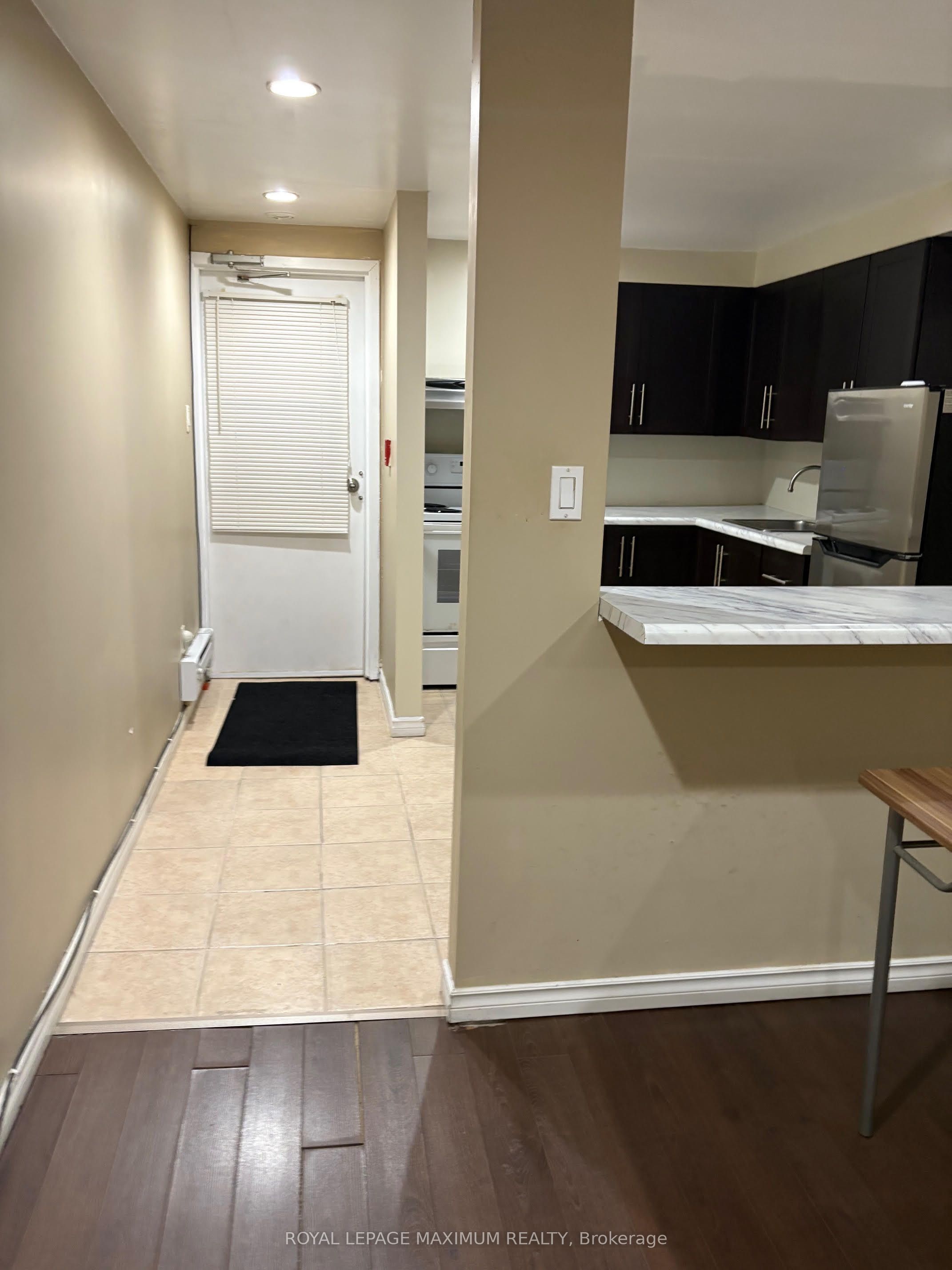 1839 Davenport Road, Toronto, ON M6N 1B8