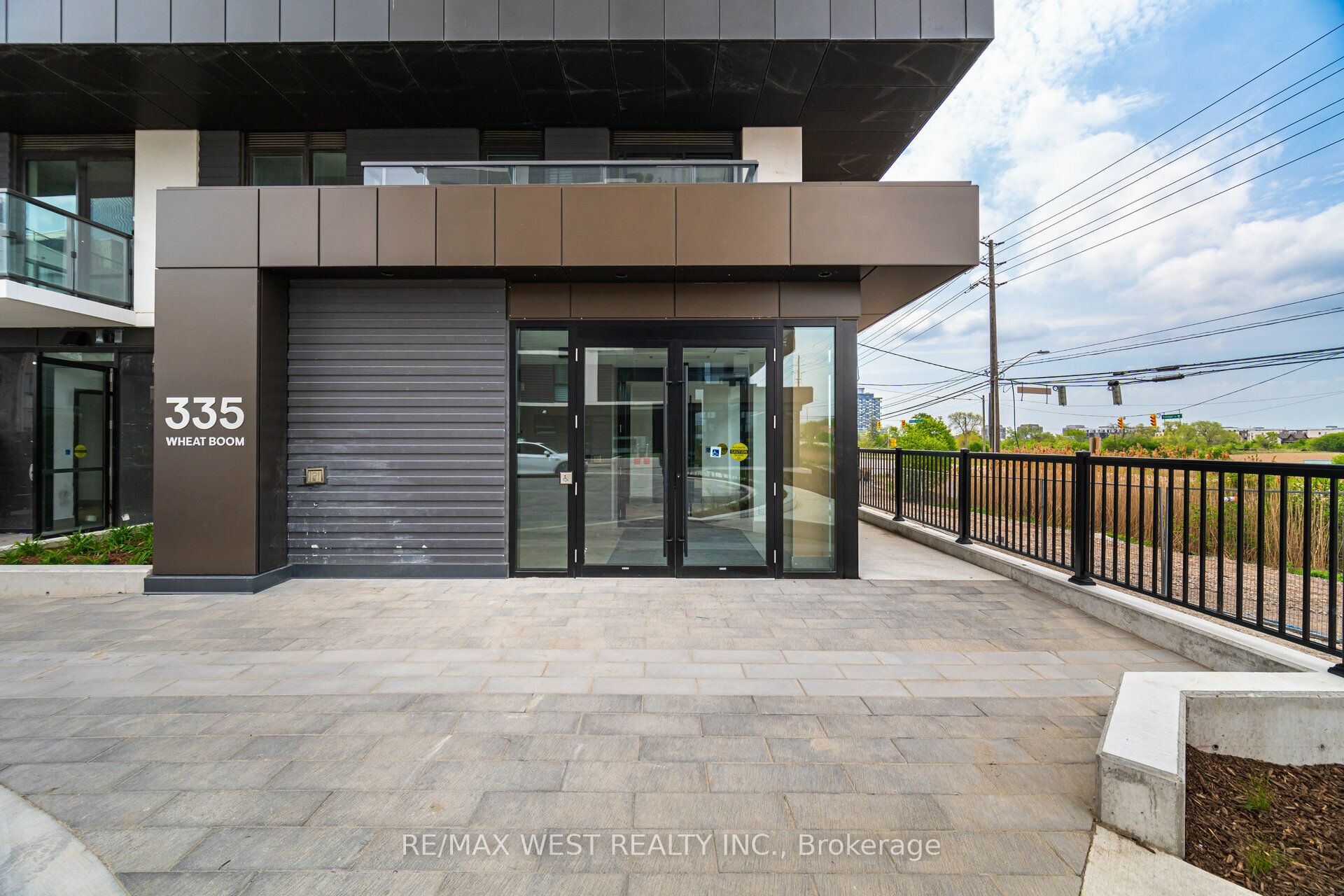 335 Wheat Boom Drive 714, Oakville, ON L6H 7X4 photo 4