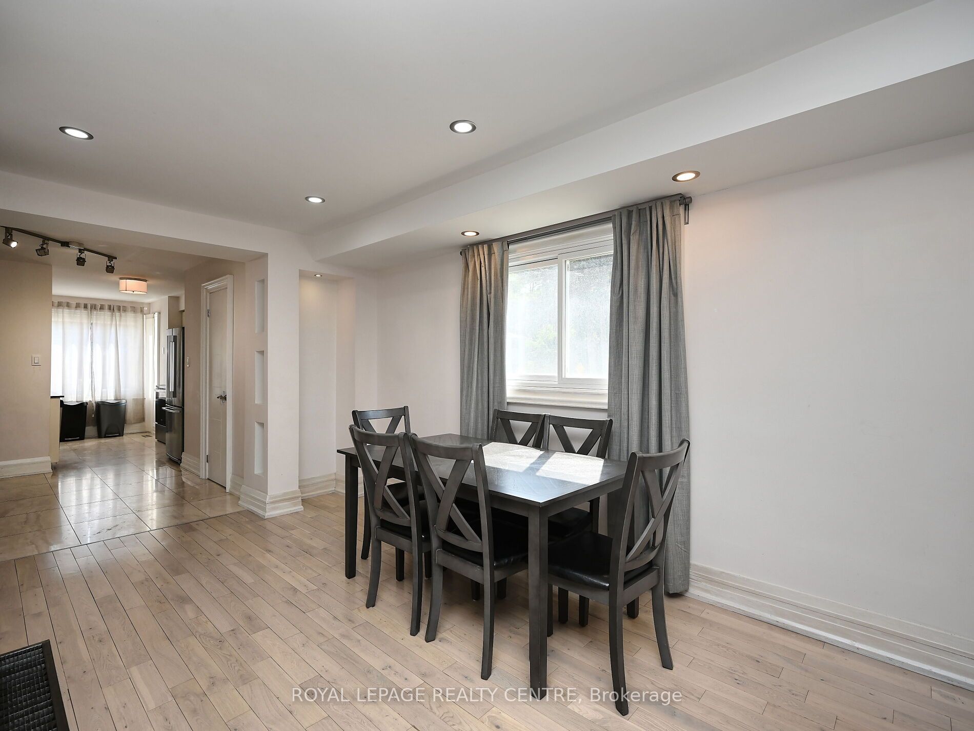 1221 Kos Boulevard, Mississauga, ON L5J 4L3 photo 5