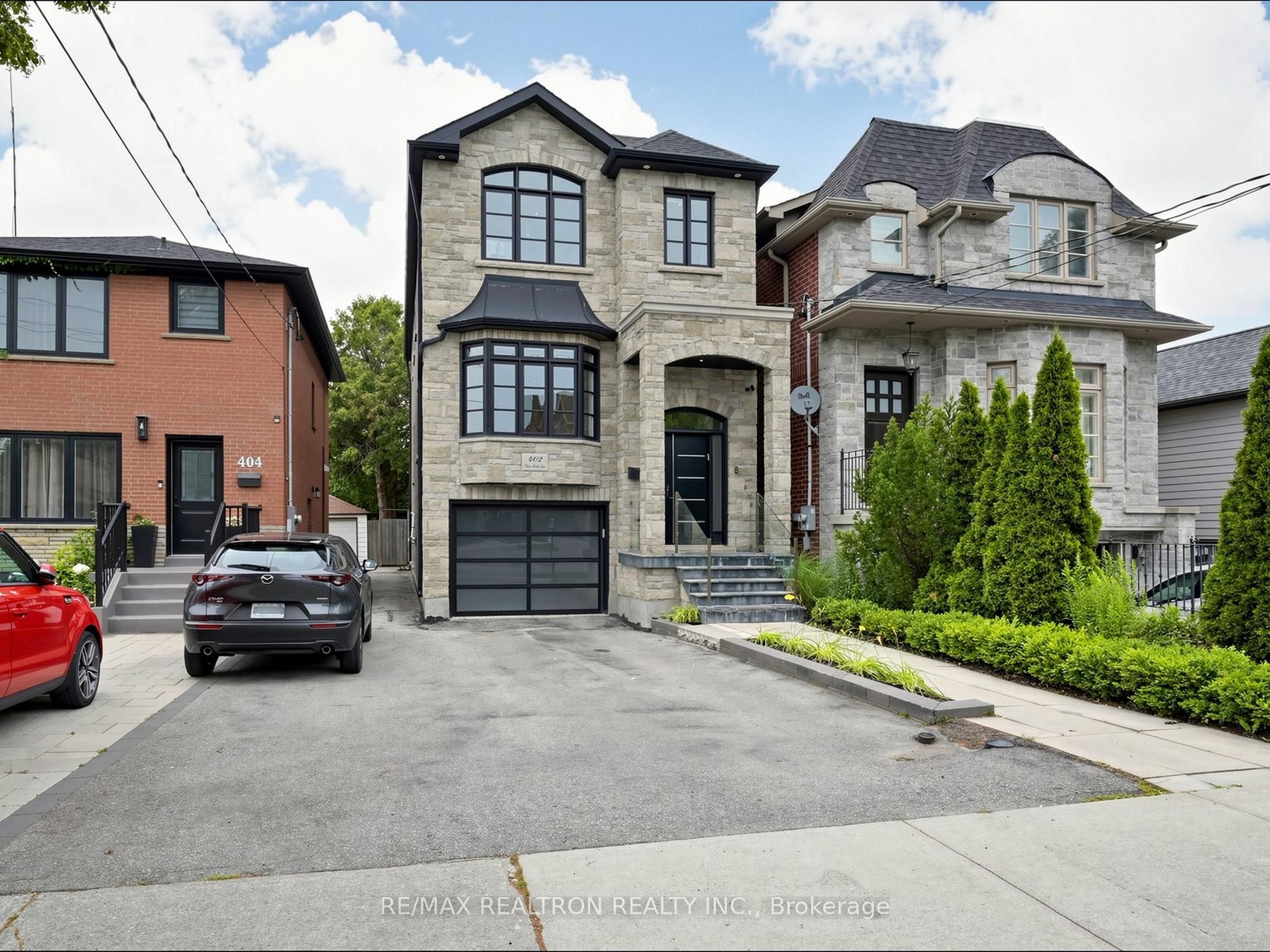 402 Glen Park Avenue, Toronto, ON M6B 2E5 photo 2