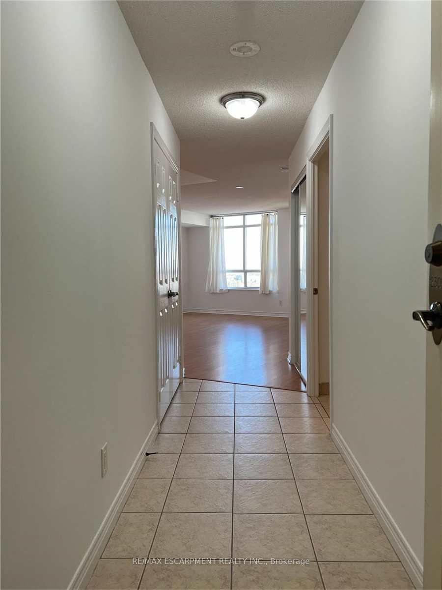 710 Humberwood Boulevard 2309, Toronto, ON M9W 7J5 photo 5