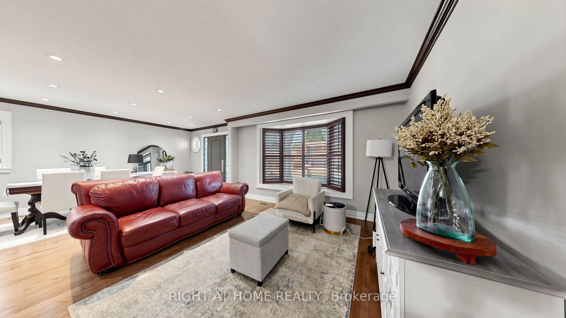 87 Riverdale Drive, Toronto, ON M9V 2T8 photo 5