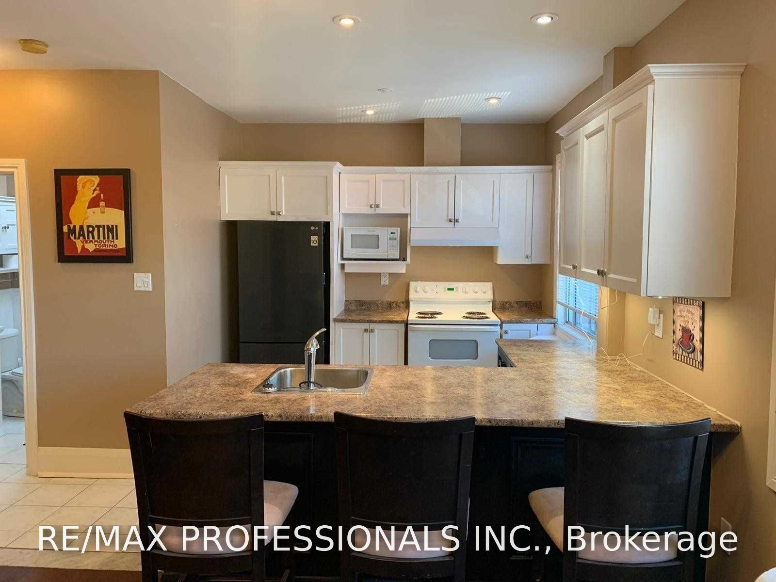 1 Primrose Avenue 3, Toronto, ON M8V 1P7 photo 3