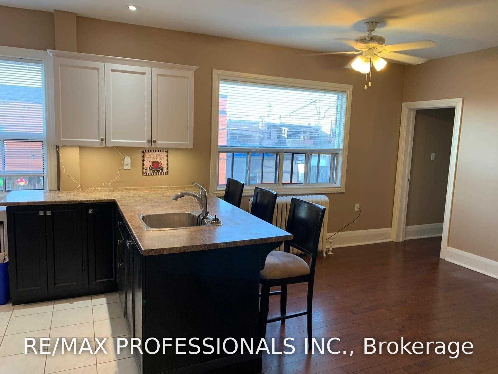 1 Primrose Avenue 3, Toronto, ON M8V 1P7 photo 5