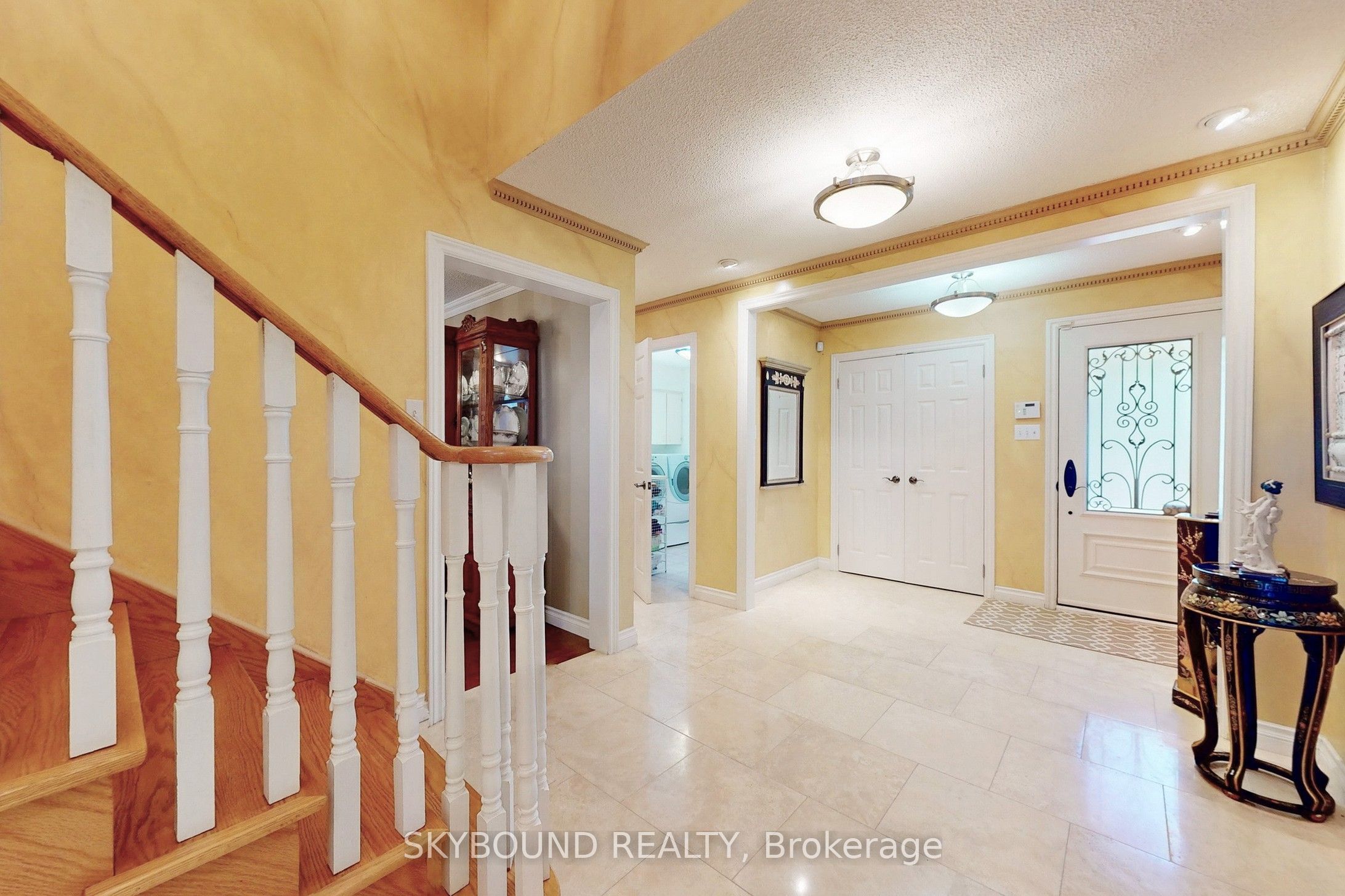 1944 Aldermead Road, Mississauga, ON L5M 3A1 photo 4
