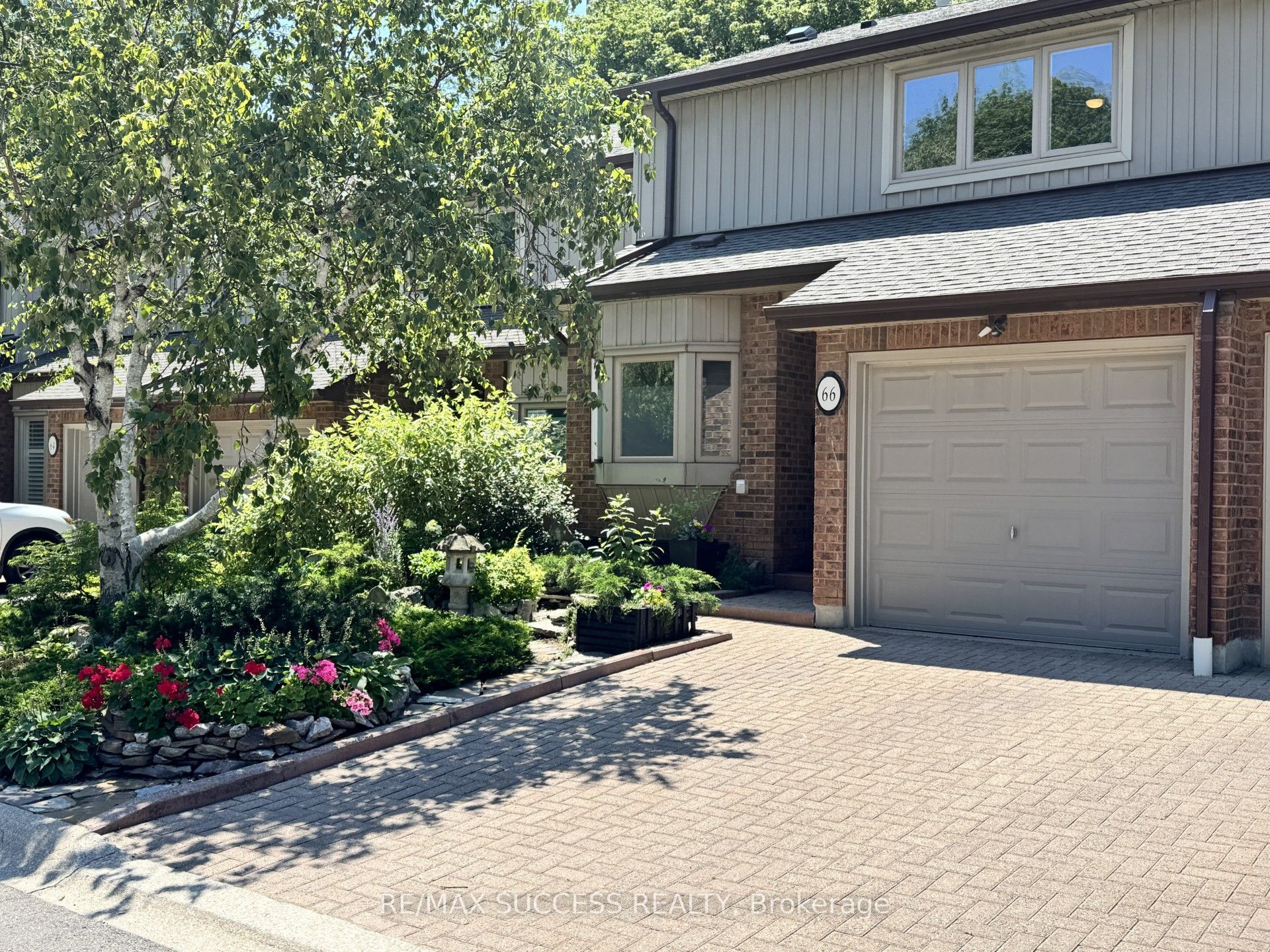 1200 Walden Circle 66, Mississauga, ON L5J 4J9