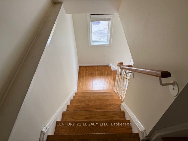 25 Edenborough Drive (Upper), Brampton, ON L6T 3A2 photo 5
