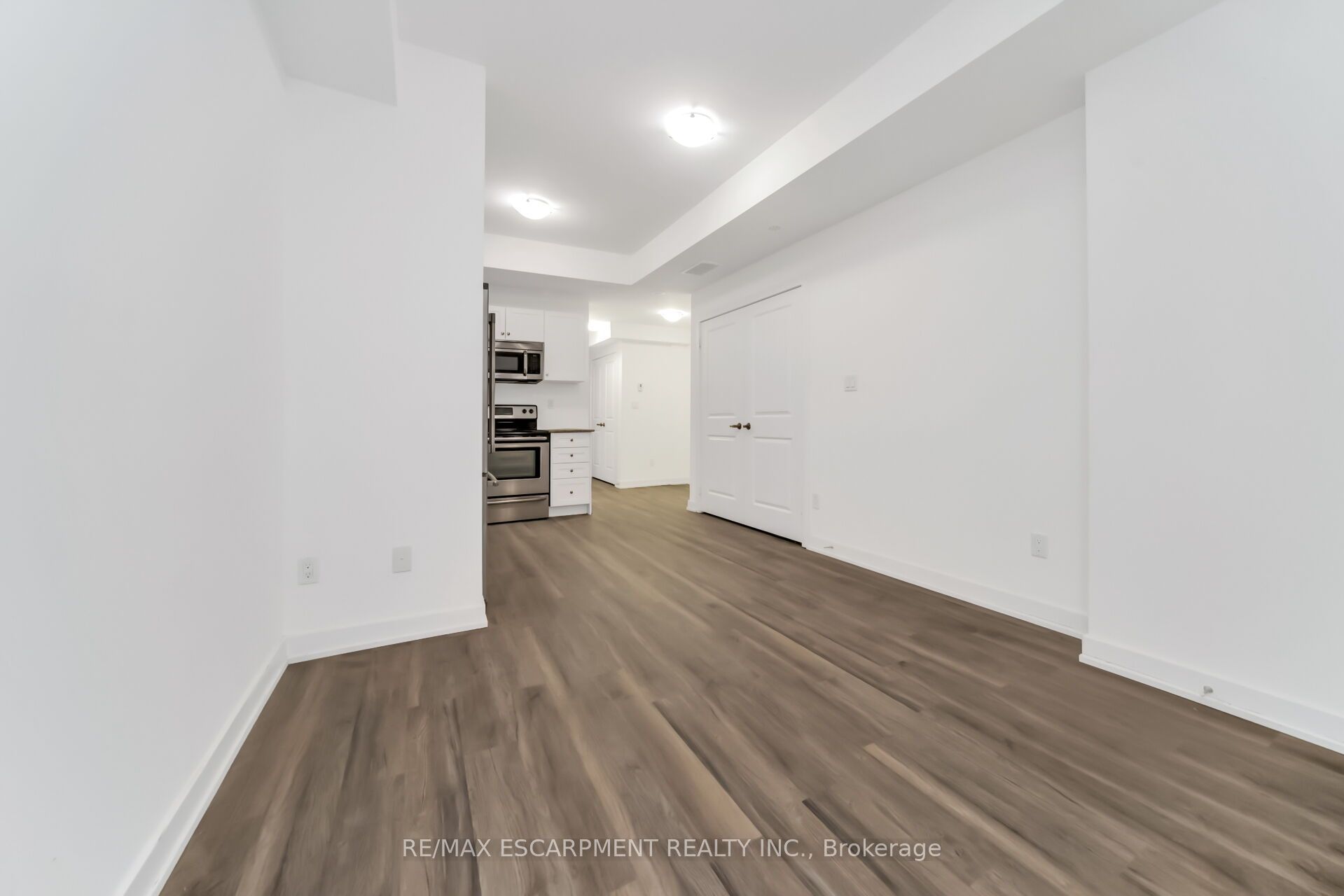 60 WINSTON PARK Boulevard 60, Toronto, ON M3K 1C2 photo 5