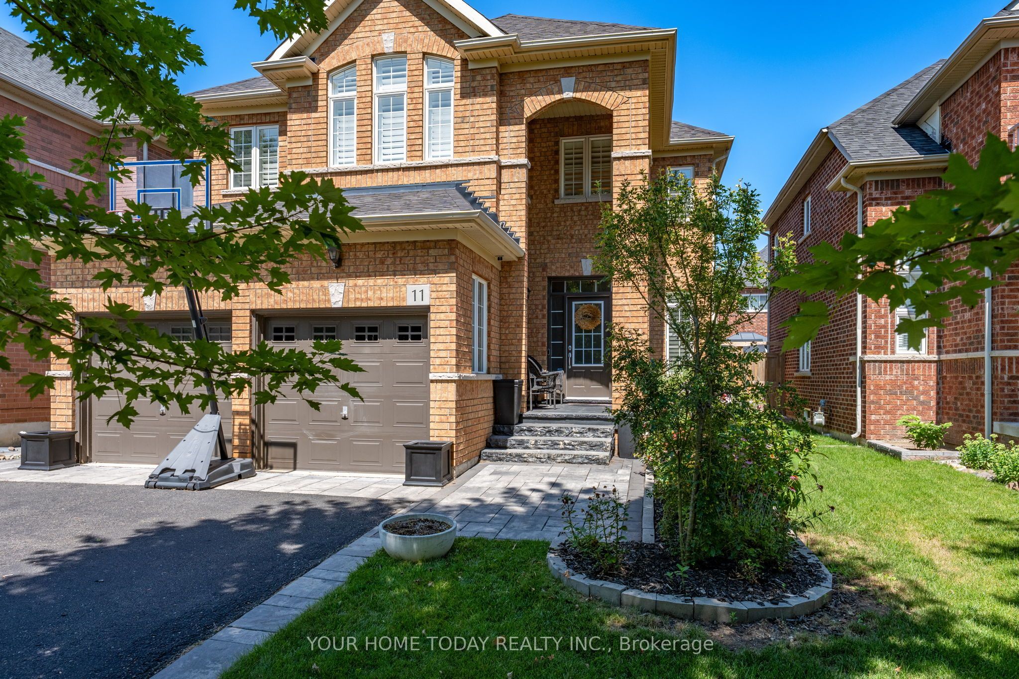 11 Orchid Avenue, Halton Hills, ON L7G 6L7 photo 4