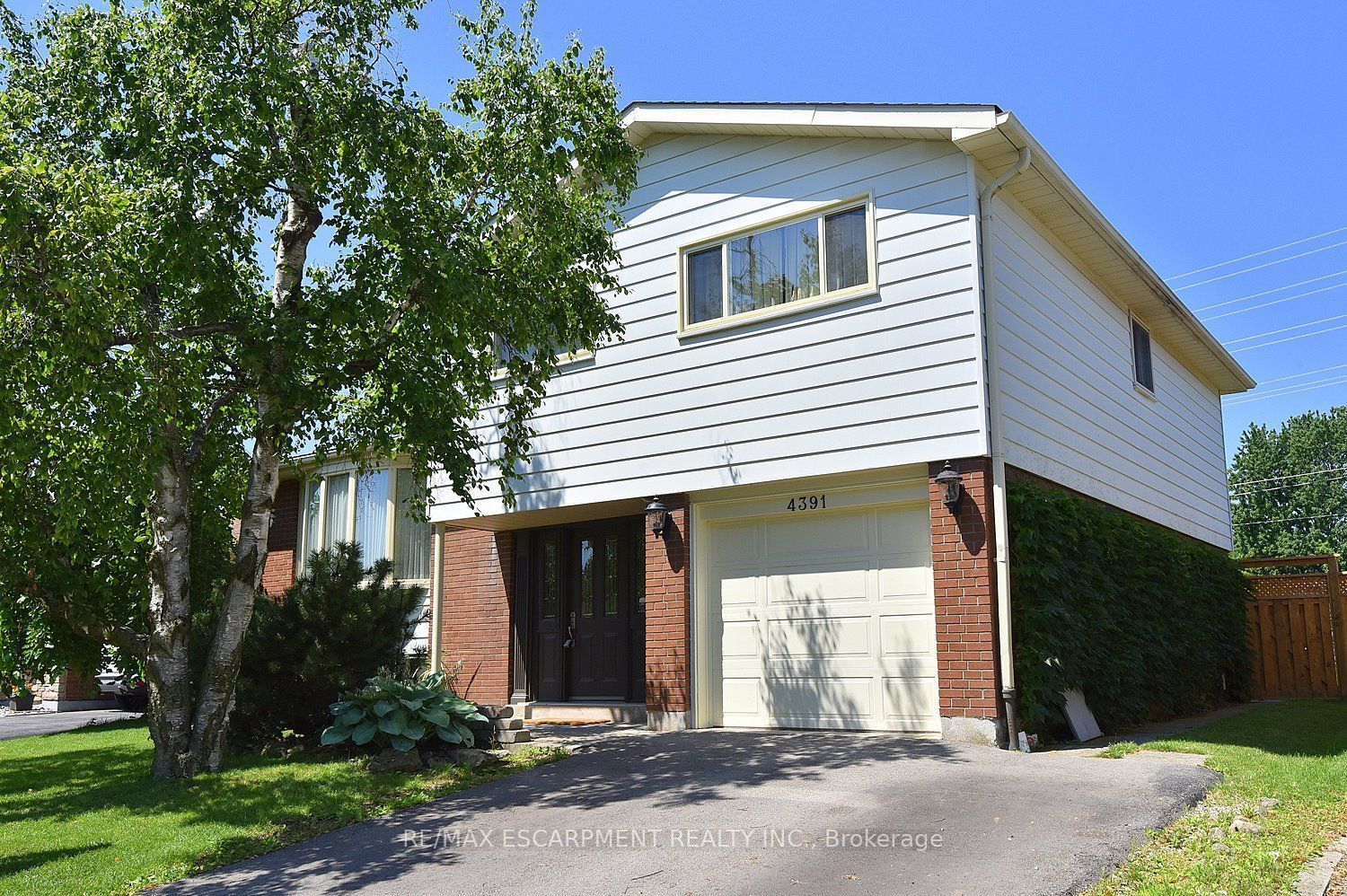4391 Bennett Road, Burlington, ON L7L 1Y5 photo 3