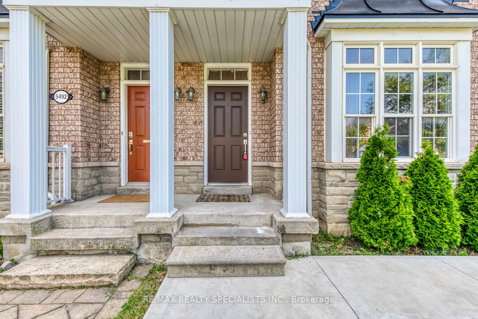5494 Tenth Line W, Mississauga, ON L5M 0G5 photo 5