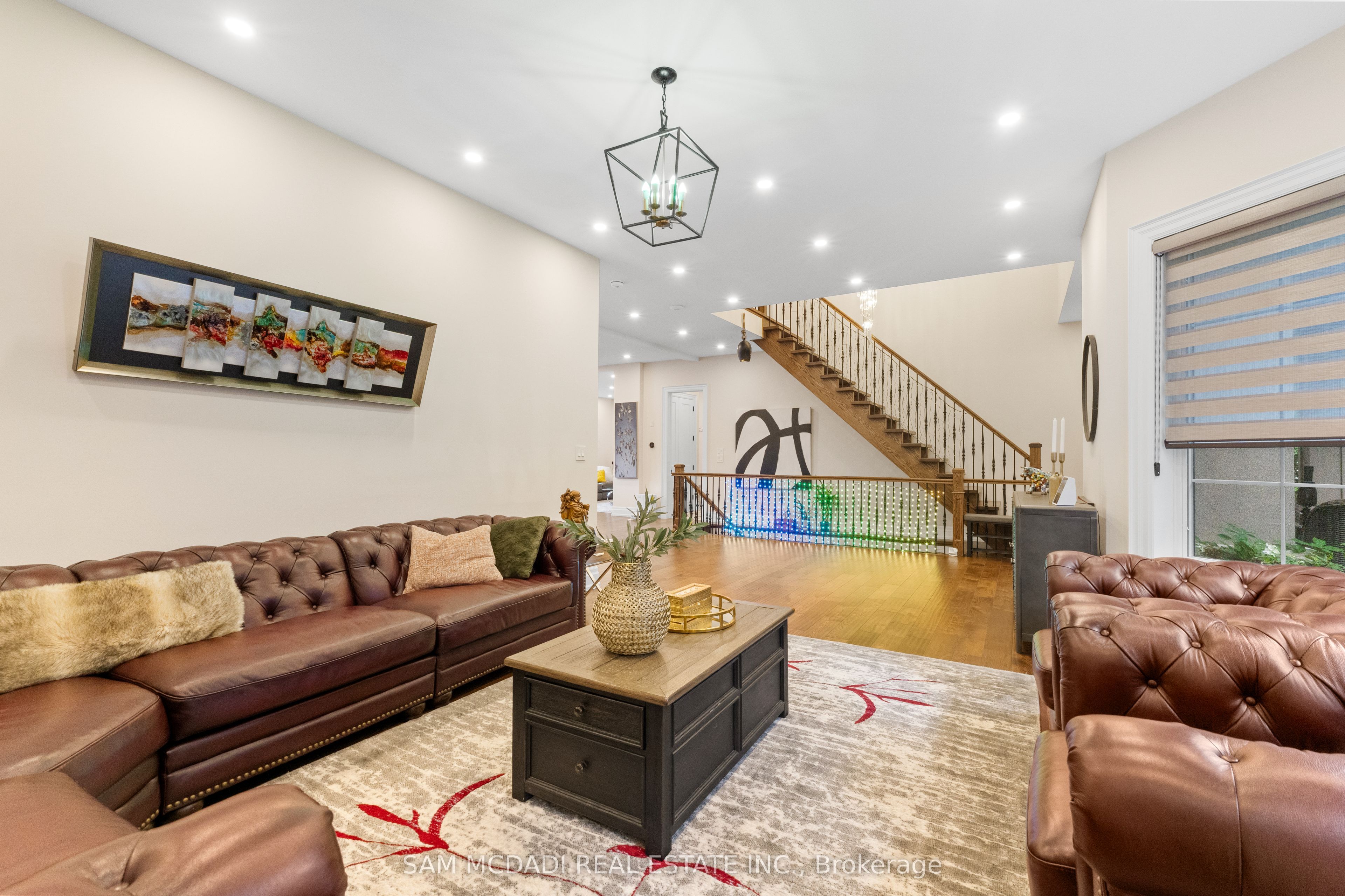 834 Edistel Crescent, Mississauga, ON L5H 1T4 photo 5