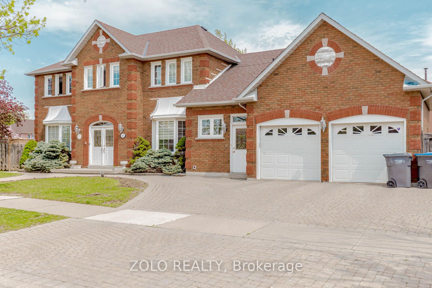 1474 Rosemanor Drive, Mississauga, ON L5M 5M4