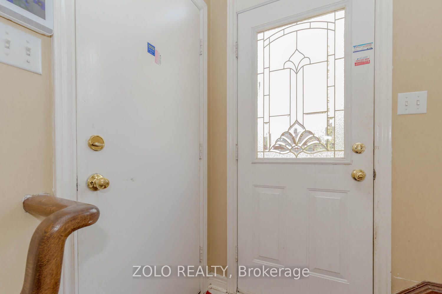 1474 Rosemanor Drive, Mississauga, ON L5M 5M4 photo 2