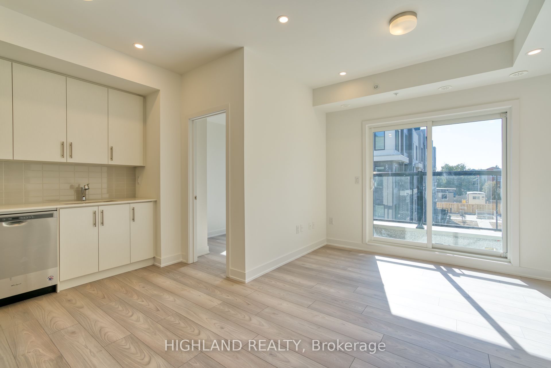 3473 Widdicombe Way 7, Mississauga, ON L5L 0B8 photo 2