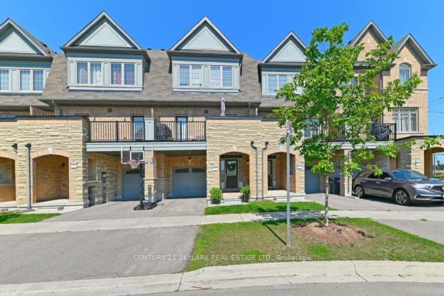 126 Fruitvale Circle, Brampton, ON L7A 5C1 photo 2