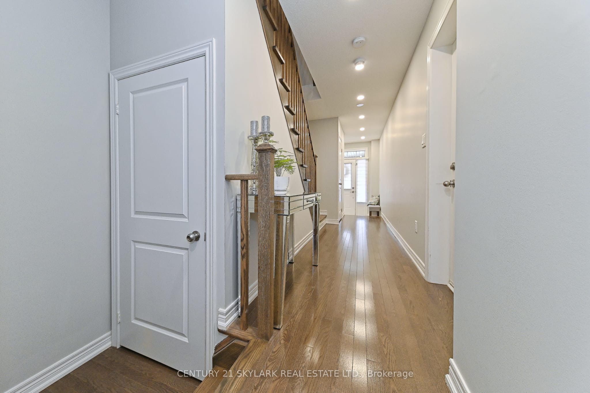 126 Fruitvale Circle, Brampton, ON L7A 5C1 photo 5