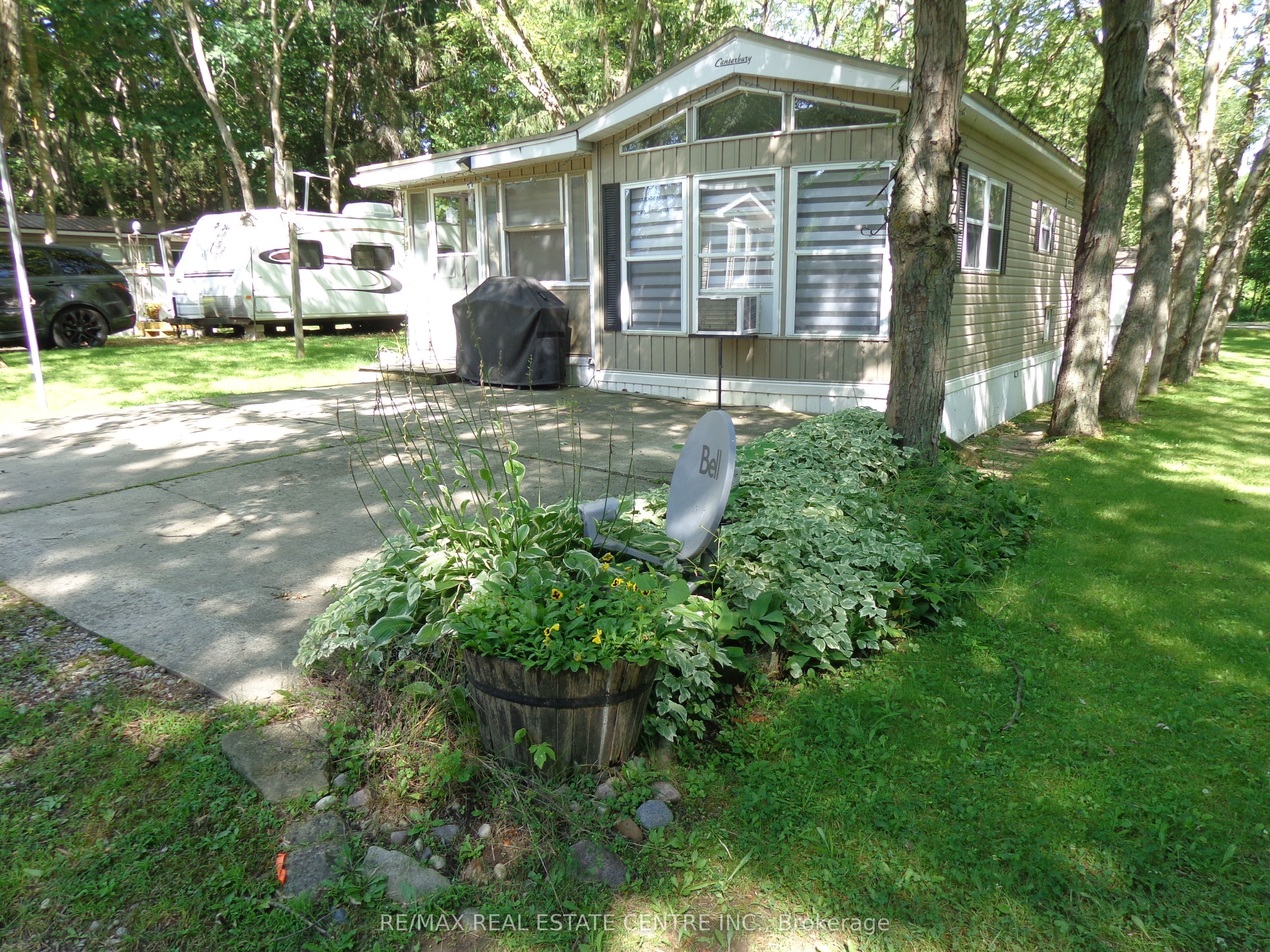 1652 Puddicombre Road 422, Wilmot, ON N3A 2Z4 photo 2