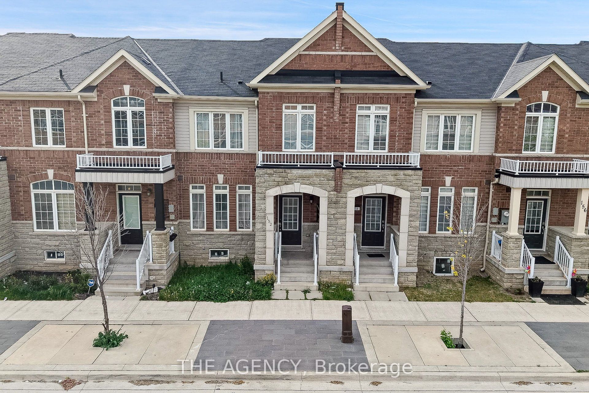 152 Remembrance Road, Brampton, ON L7A 4X1