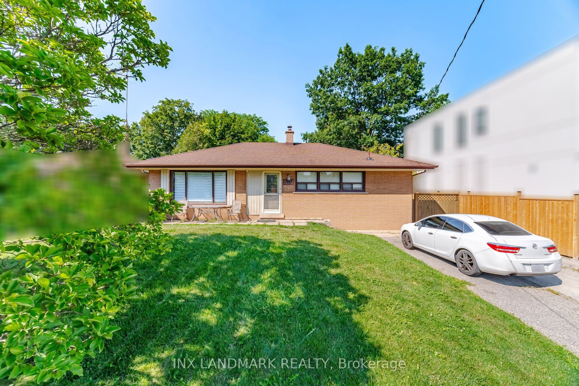 559 Wolsey Crescent, Oakville, ON L6L 4W3 photo 4