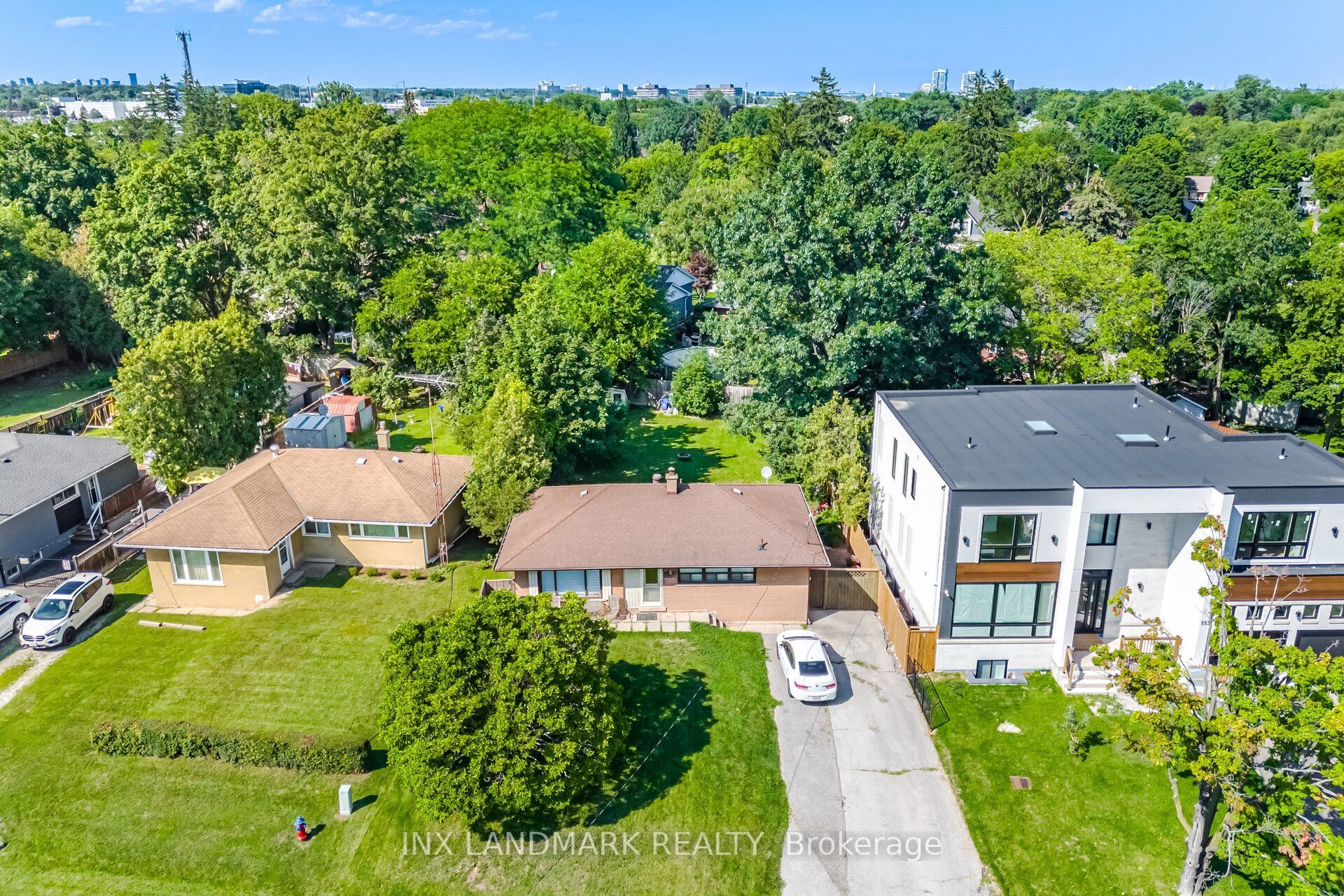 559 Wolsey Crescent, Oakville, ON L6L 4W3 photo 5