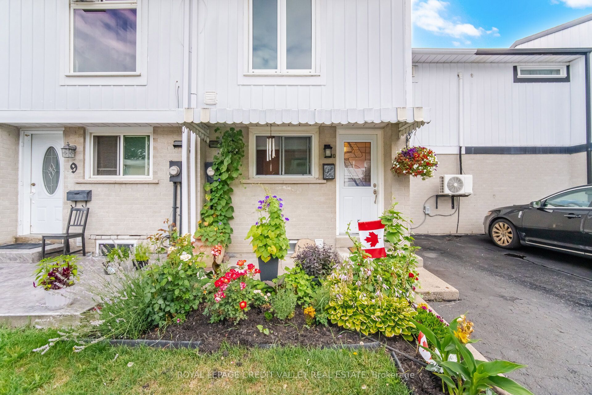 10 Gladstone Square, Brampton, ON L6S 2H5