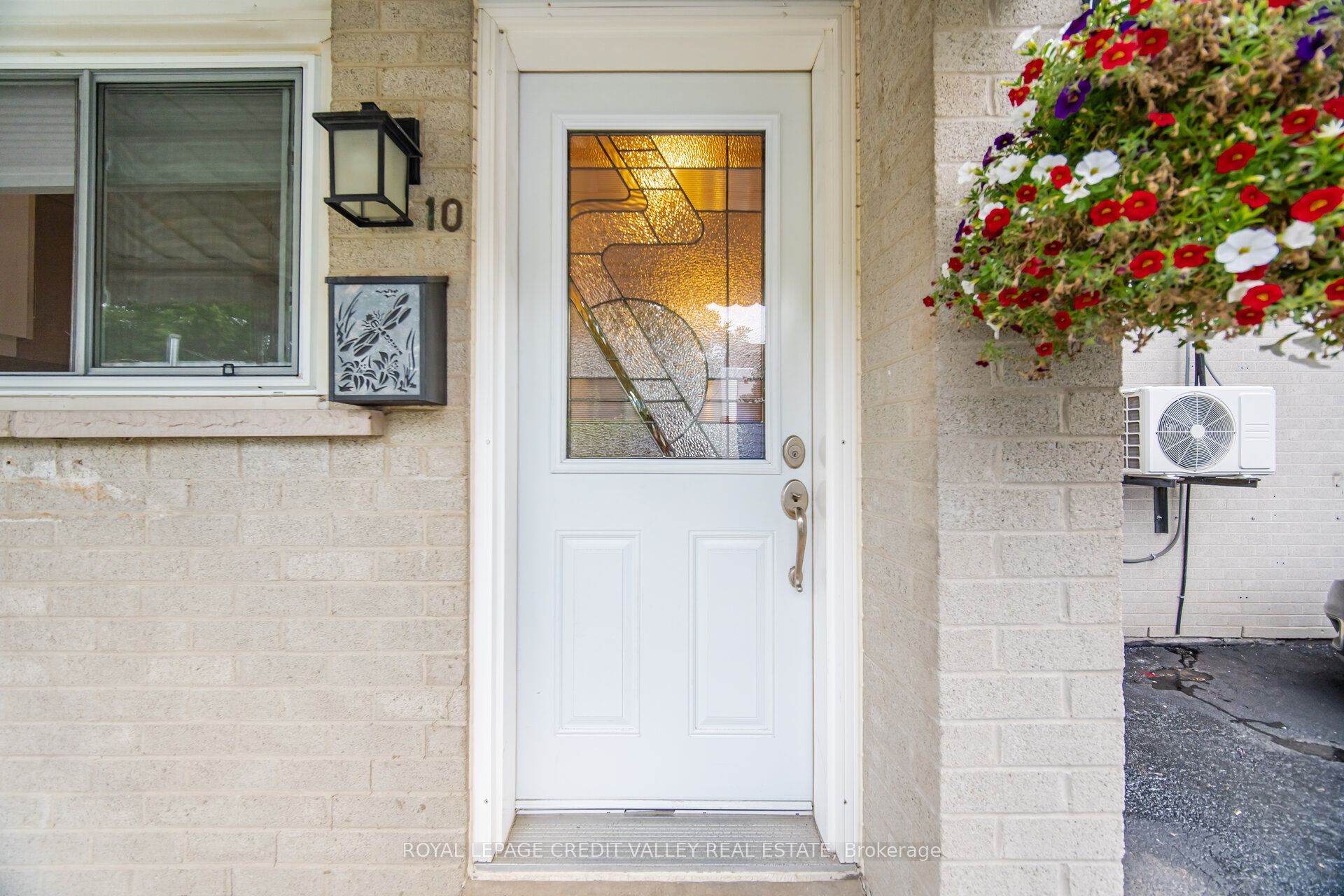 10 Gladstone Square, Brampton, ON L6S 2H5 photo 5