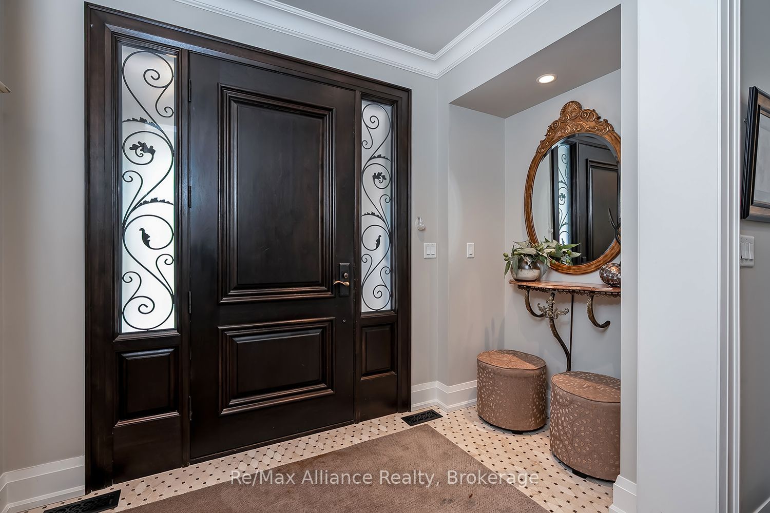 379 River Side Drive, Oakville, ON L6K 3N6 photo 5