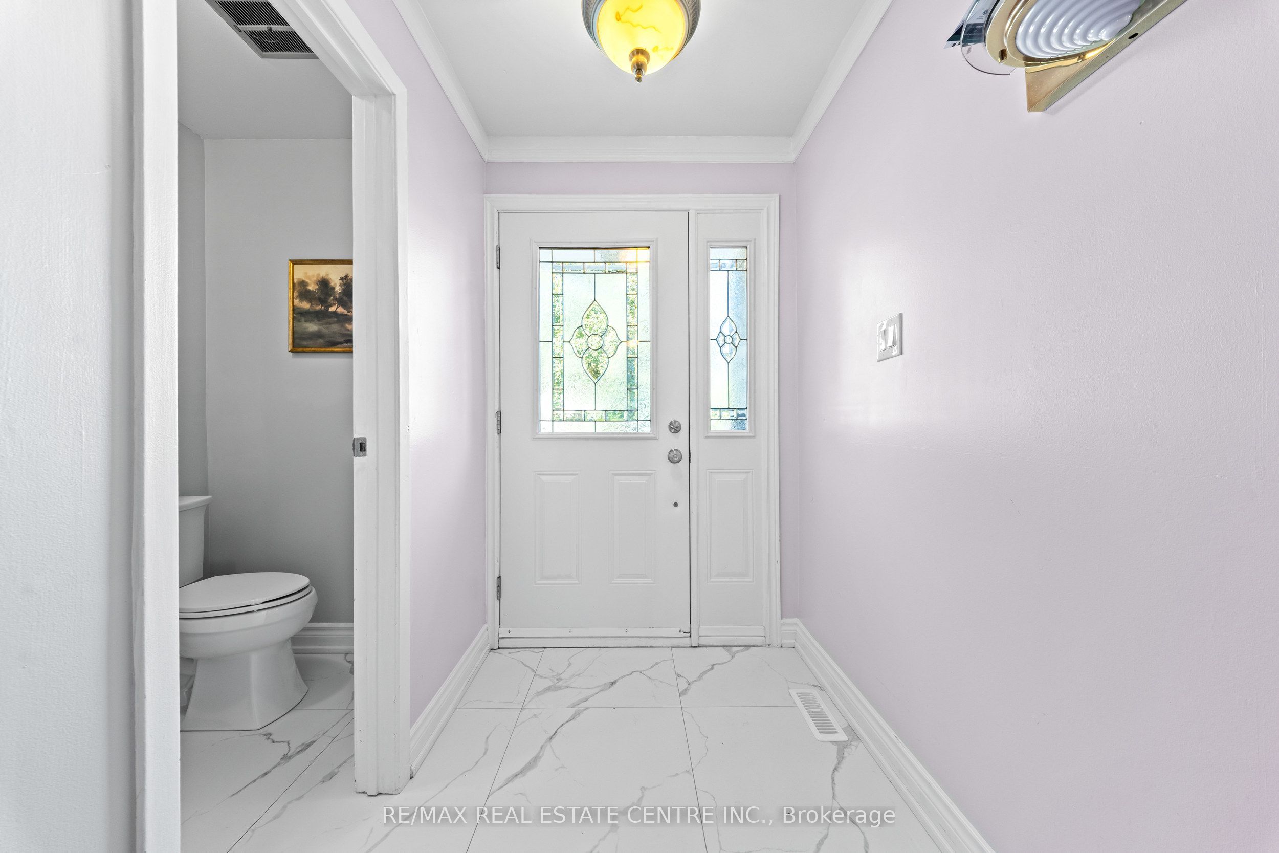 27 Jefferson Road, Brampton, ON L6S 2G6 photo 4
